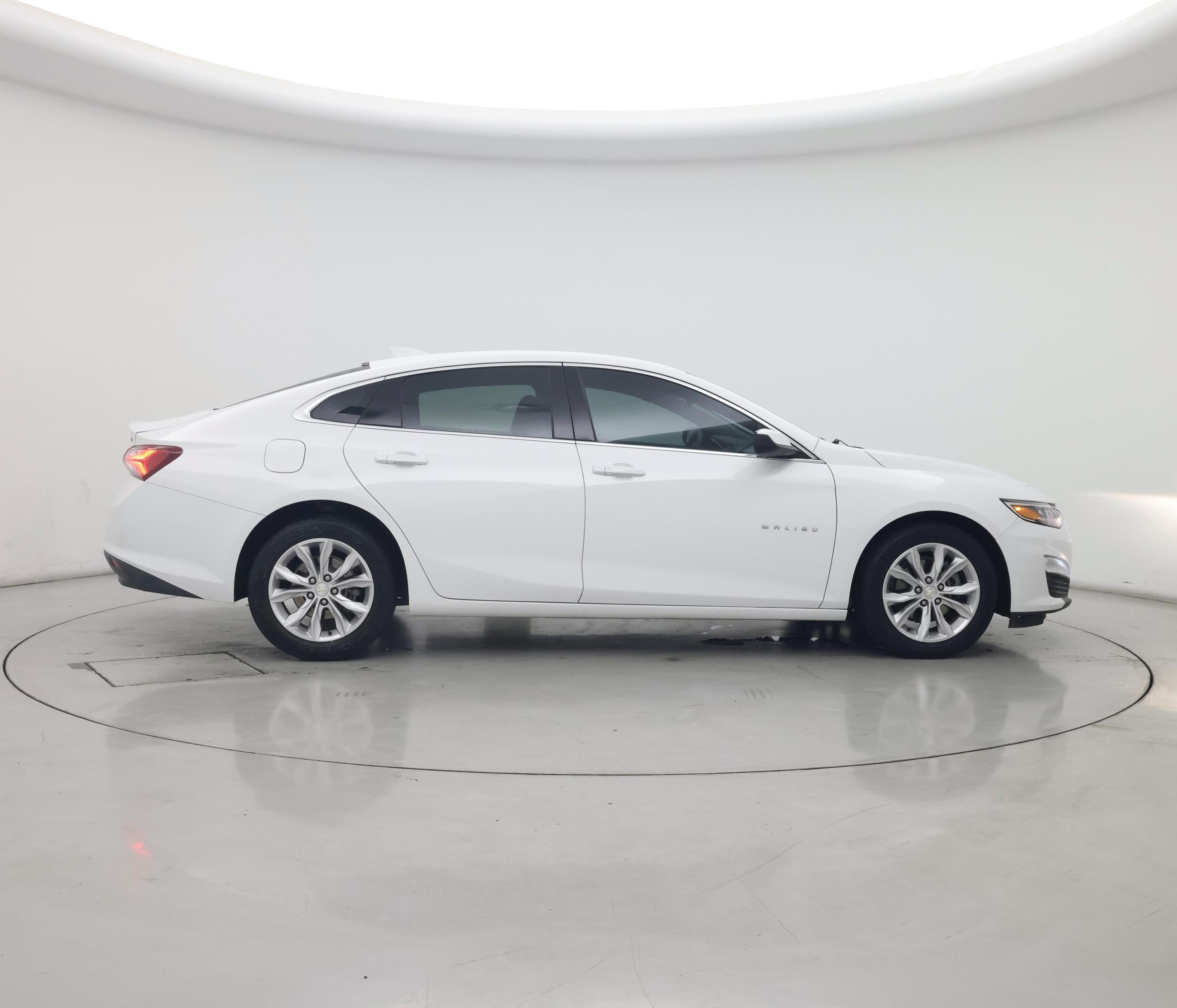 Thumbnail: 2019 Chevrolet Malibu - 7
