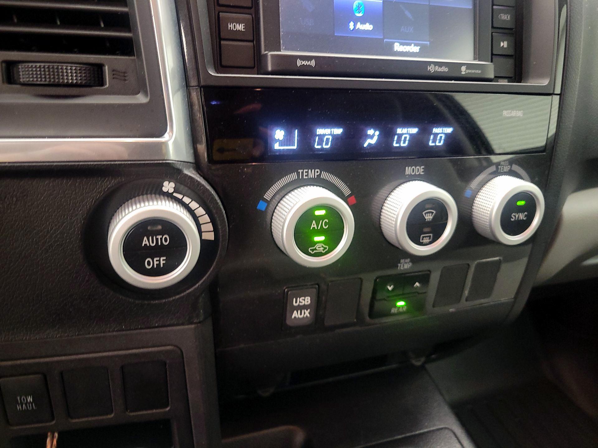 Thumbnail: 2018 Toyota Sequoia - 16
