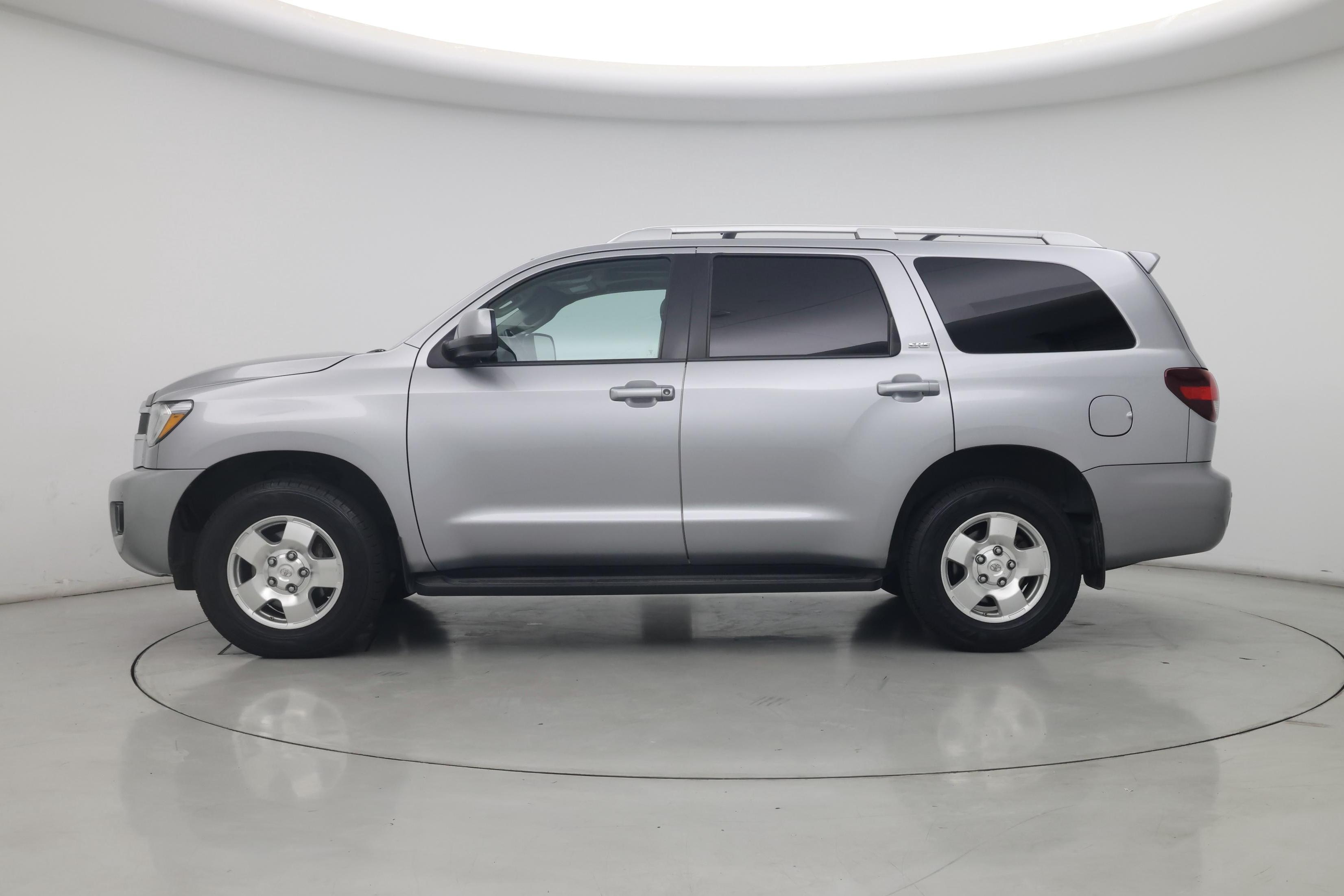 Thumbnail: 2018 Toyota Sequoia - 3