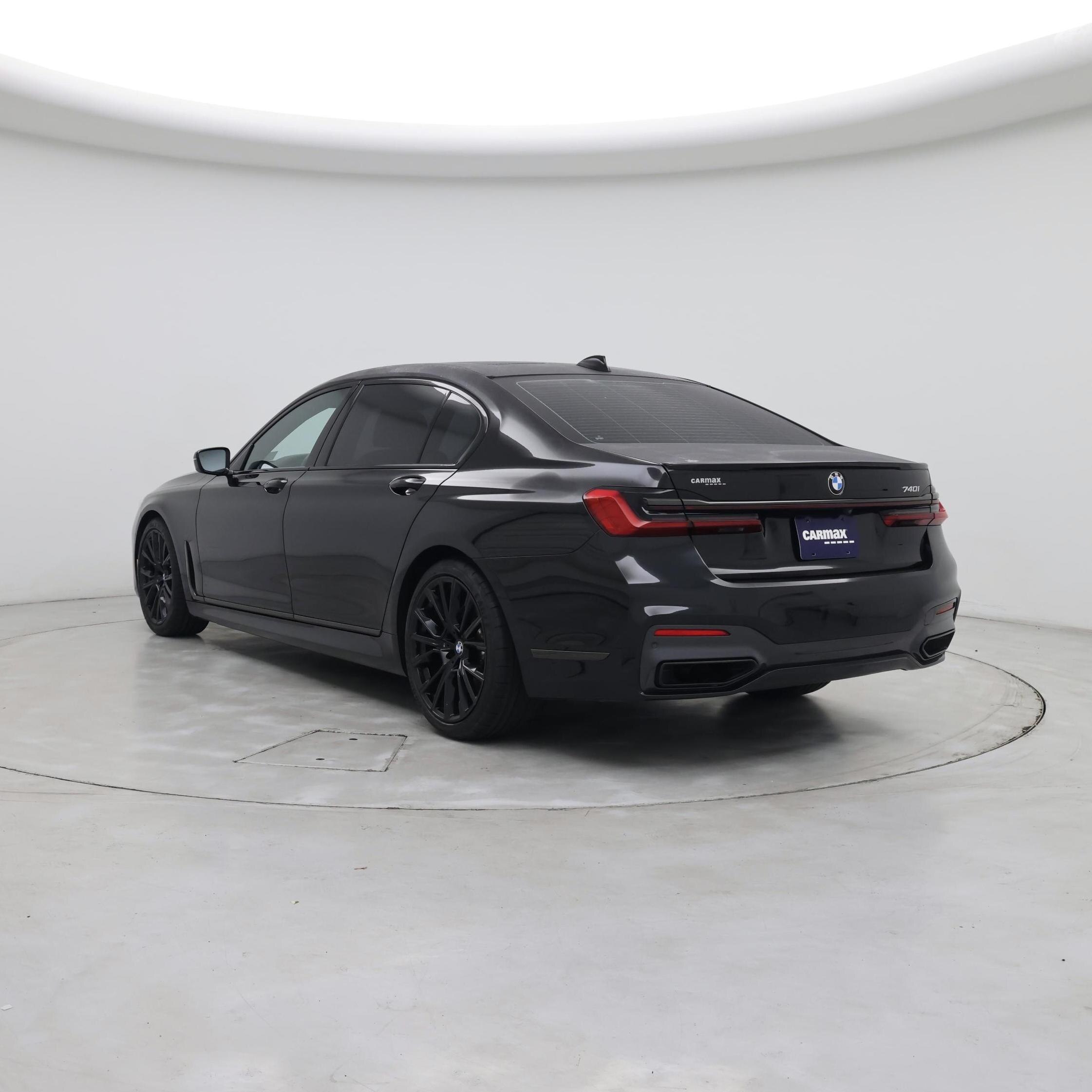 Thumbnail: 2021 BMW 7 Series - 2