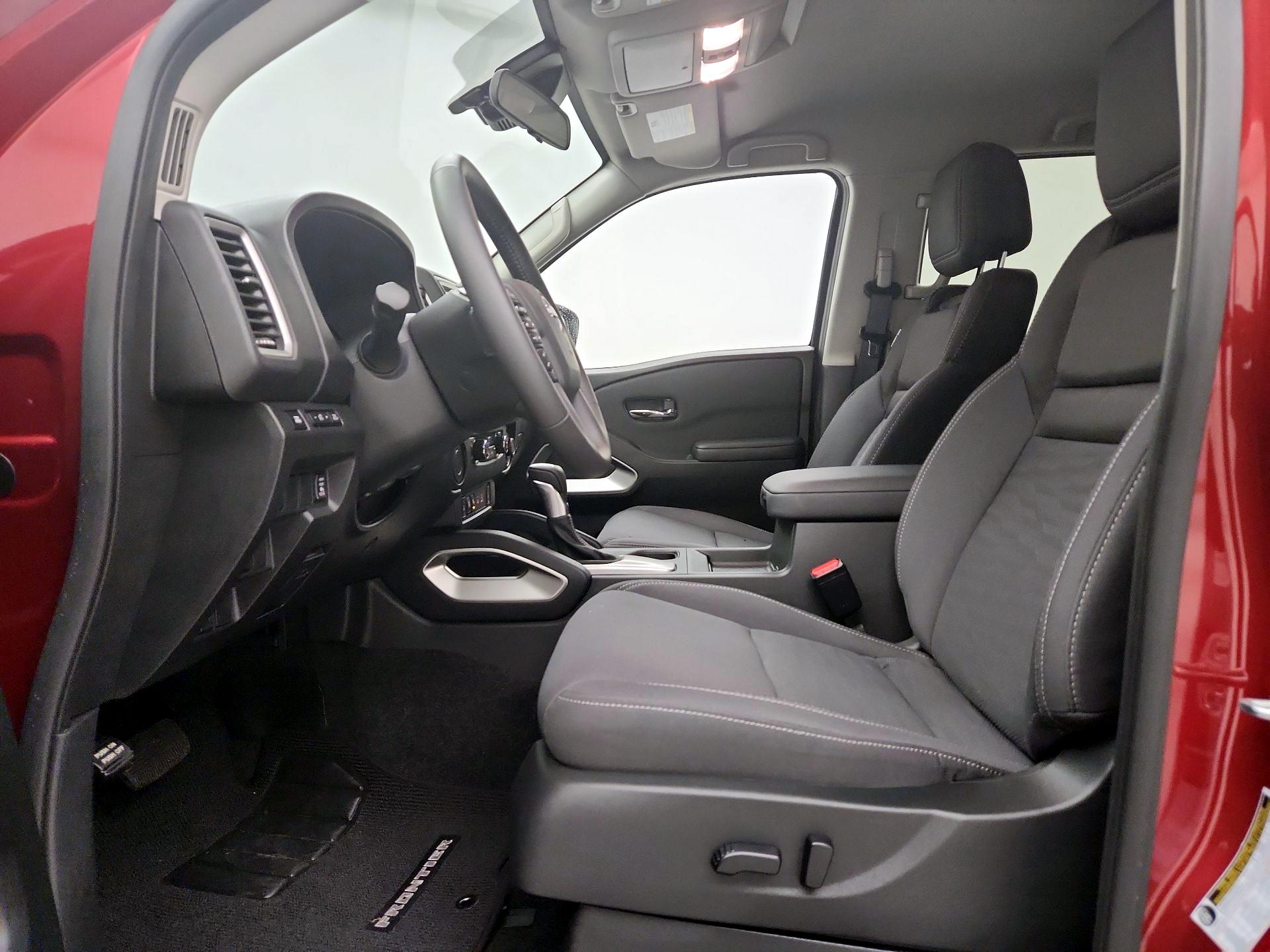 Thumbnail: 2024 Nissan Frontier - 11