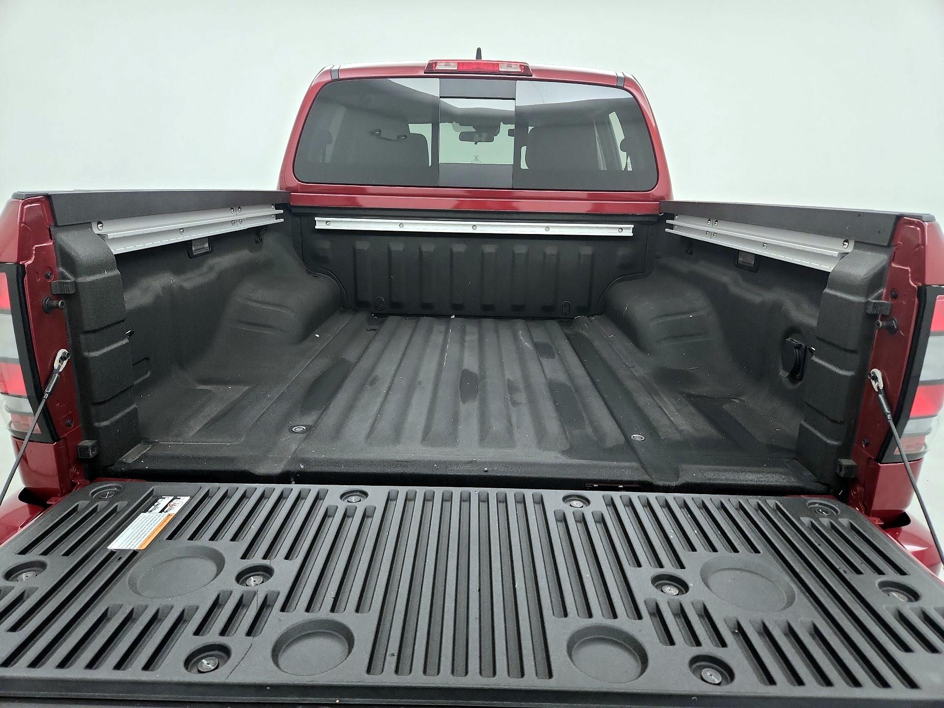 Thumbnail: 2024 Nissan Frontier - 20
