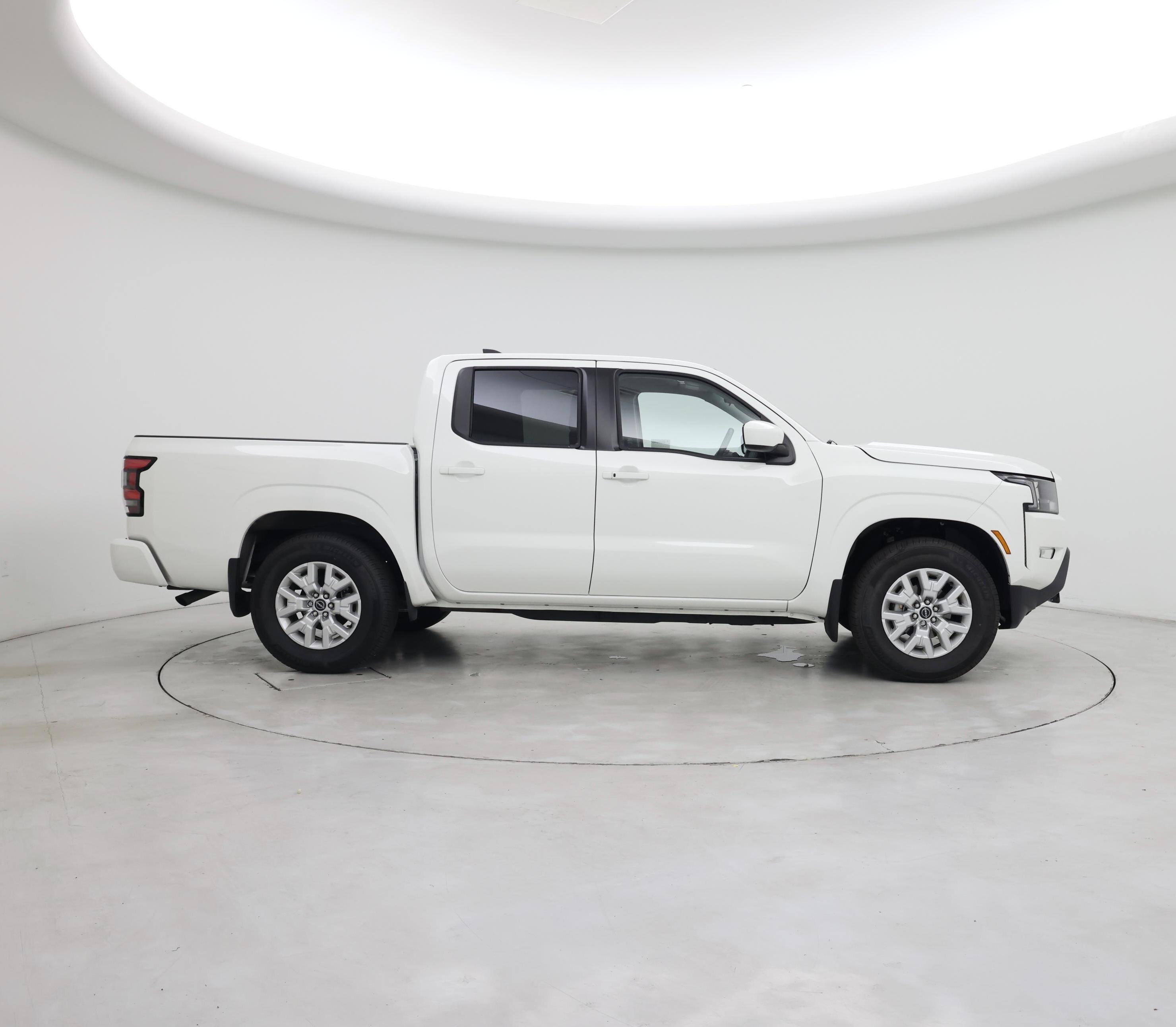 Thumbnail: 2024 Nissan Frontier - 7