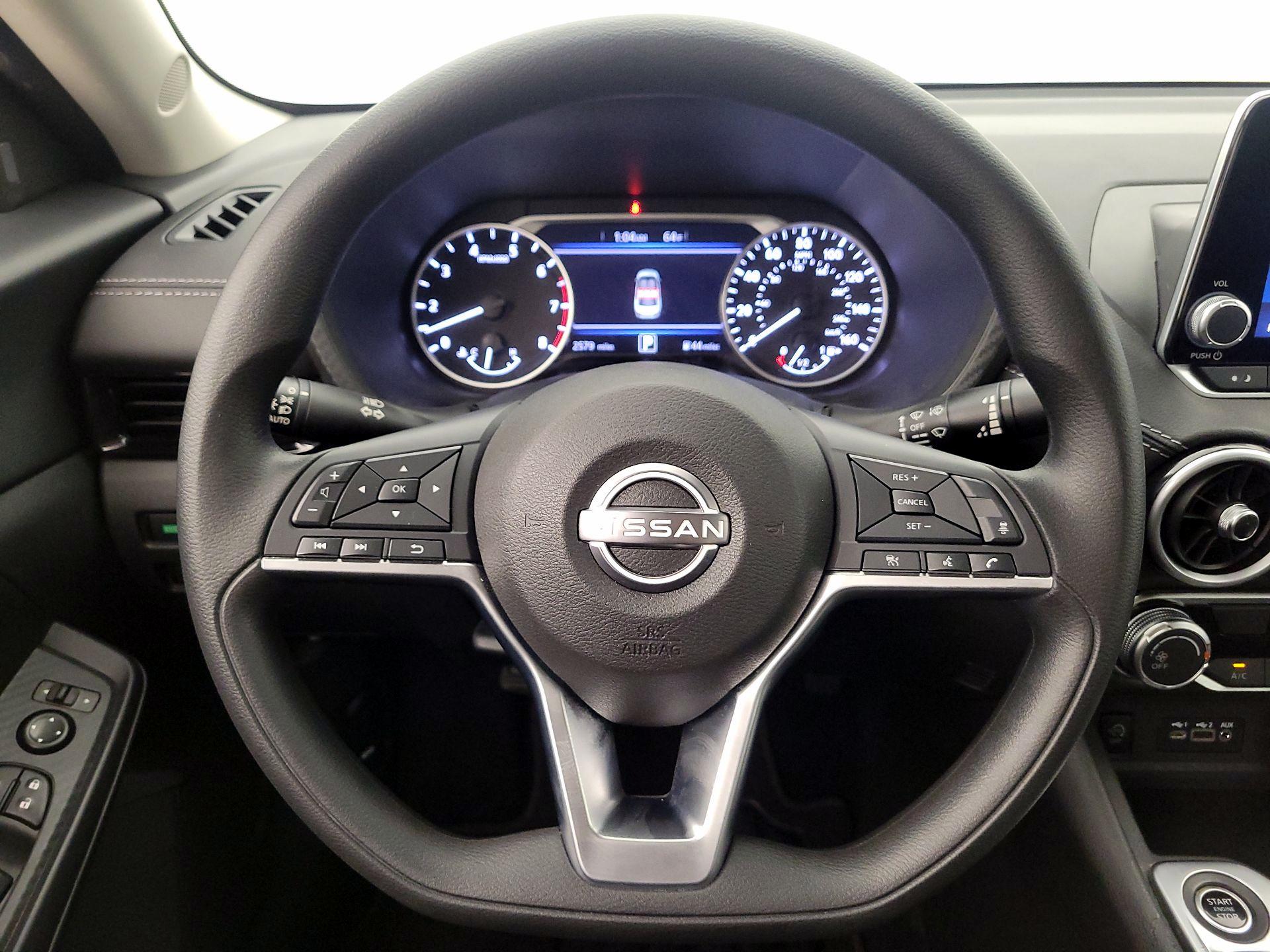 Thumbnail: 2025 Nissan Sentra - 10