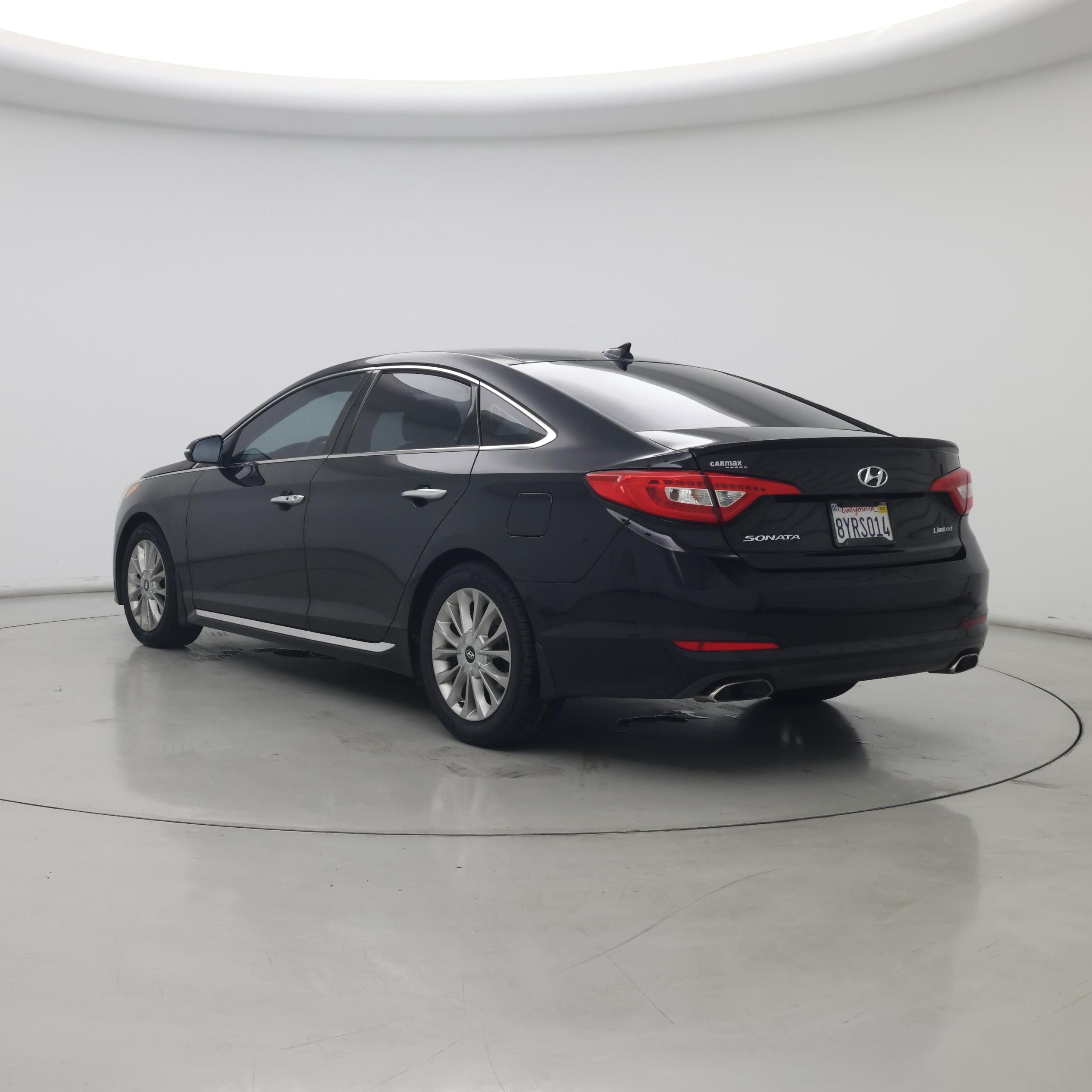 Thumbnail: 2015 Hyundai Sonata - 2