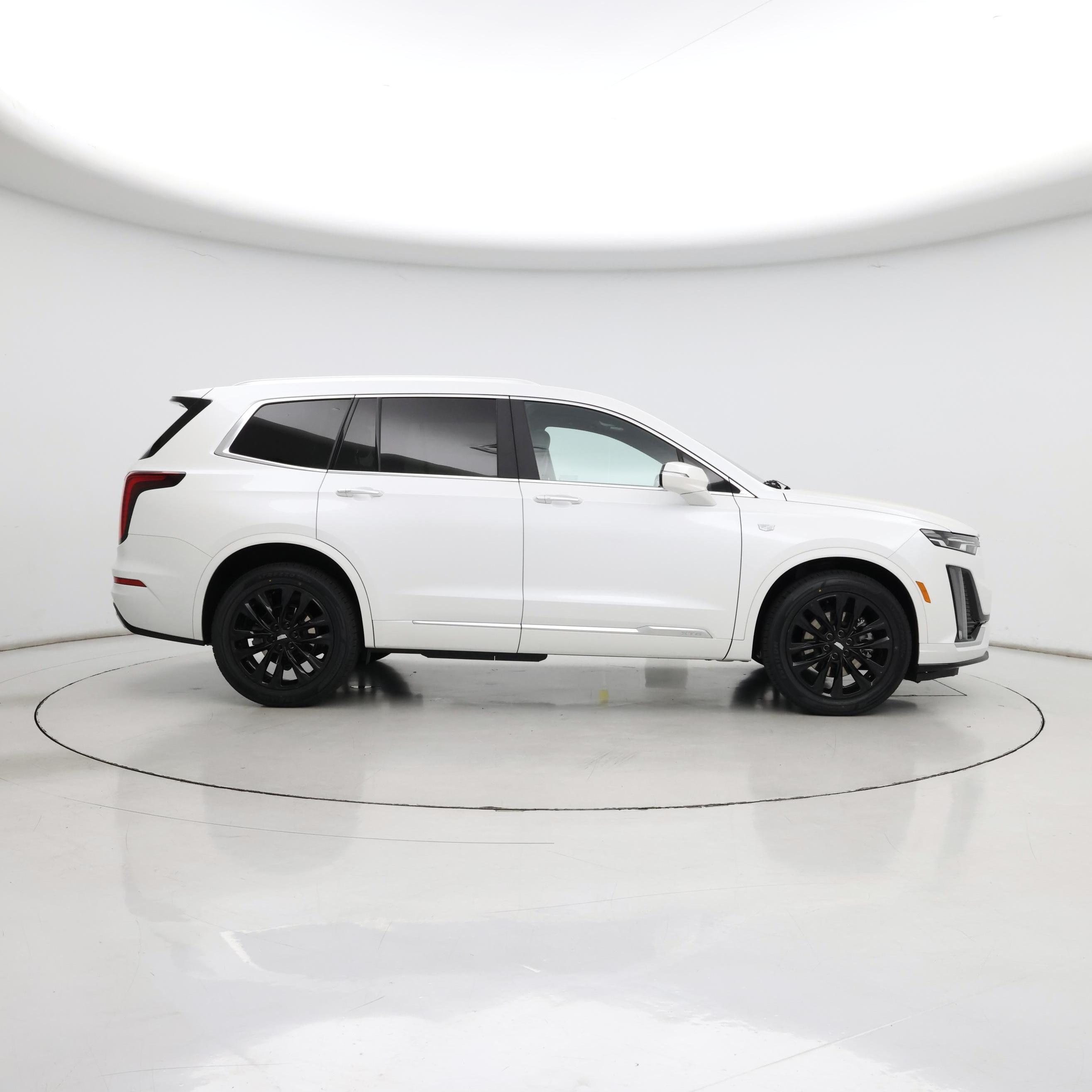 Thumbnail: 2021 Cadillac XT6 - 7