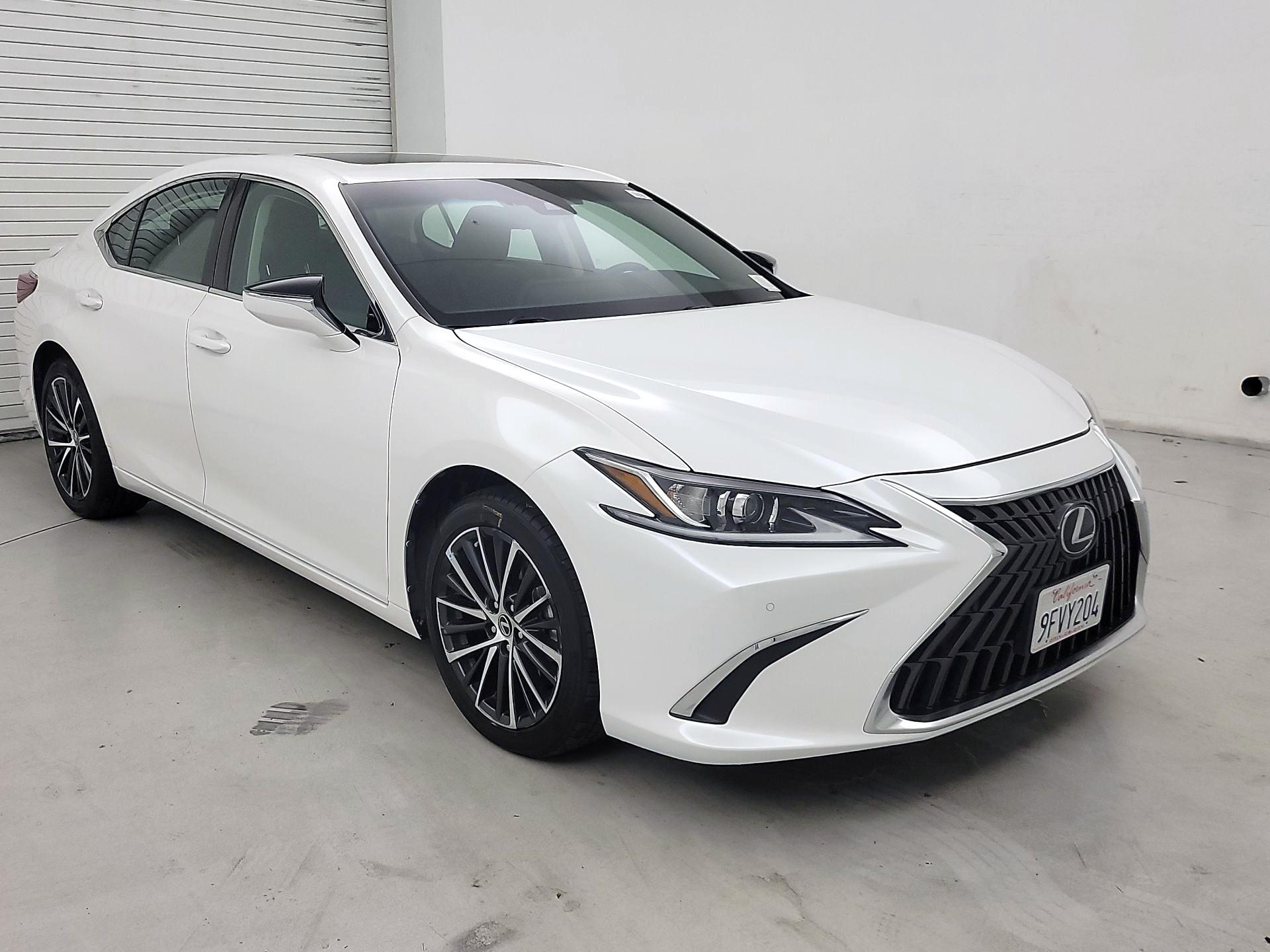 Thumbnail: 2023 Lexus ES - 1