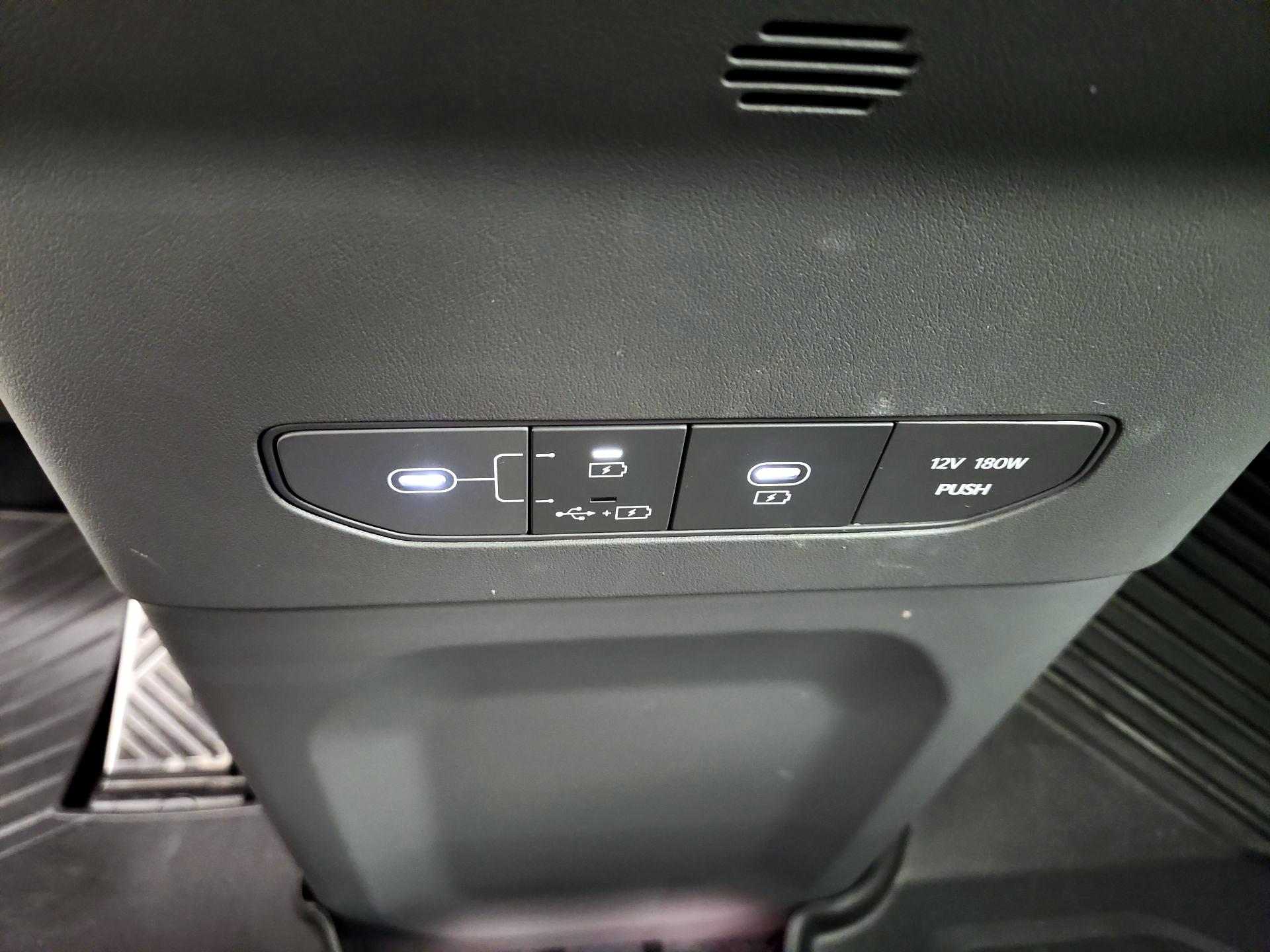Thumbnail: 2024 Kia EV9 - 19