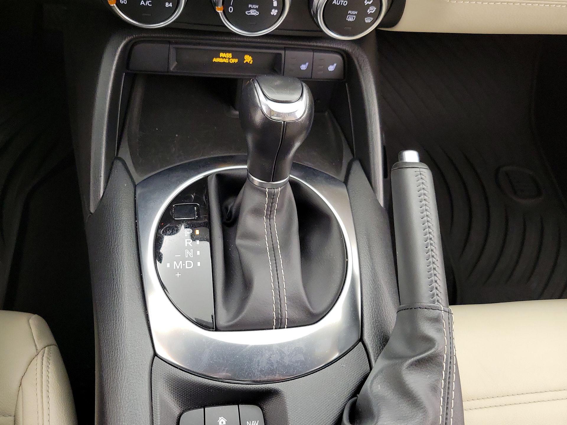 Thumbnail: 2019 Fiat 124 Spider - 18