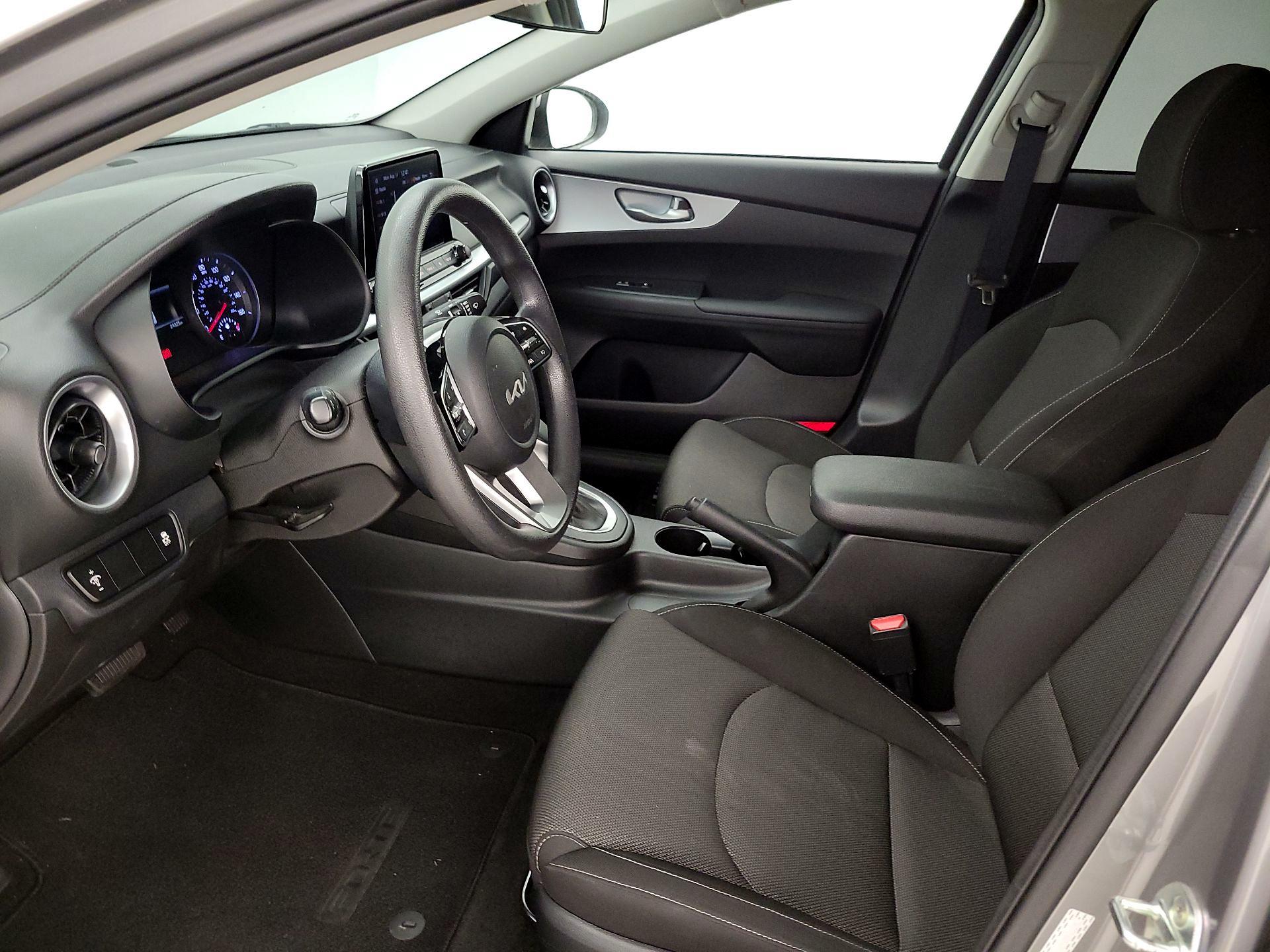 Thumbnail: 2023 Kia Forte - 11