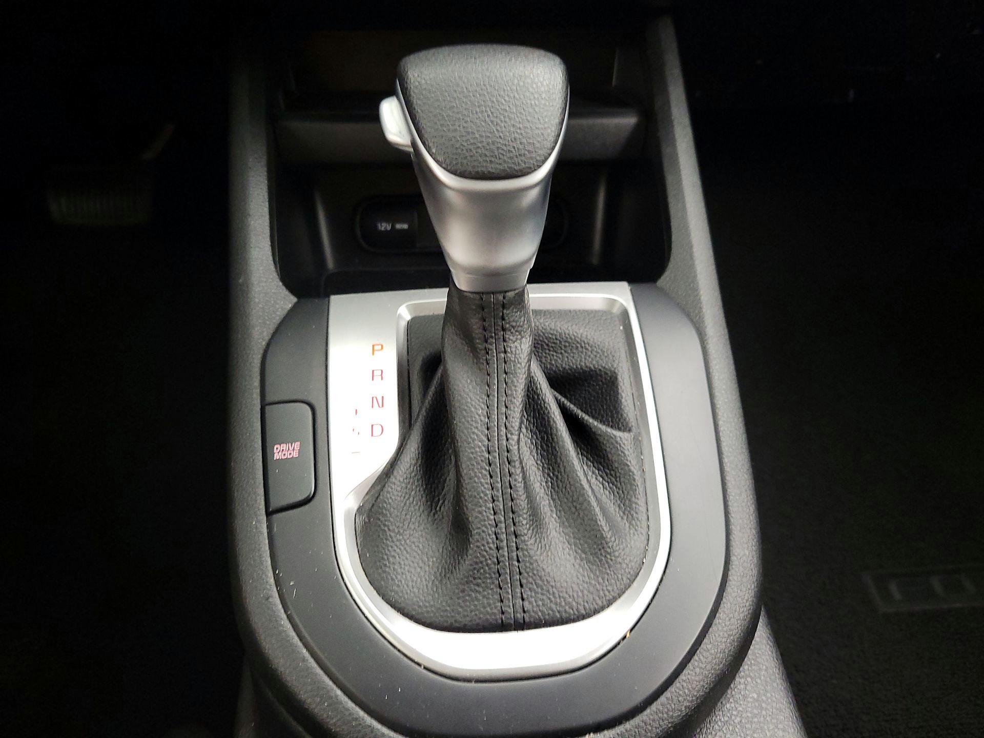 Thumbnail: 2023 Kia Forte - 17