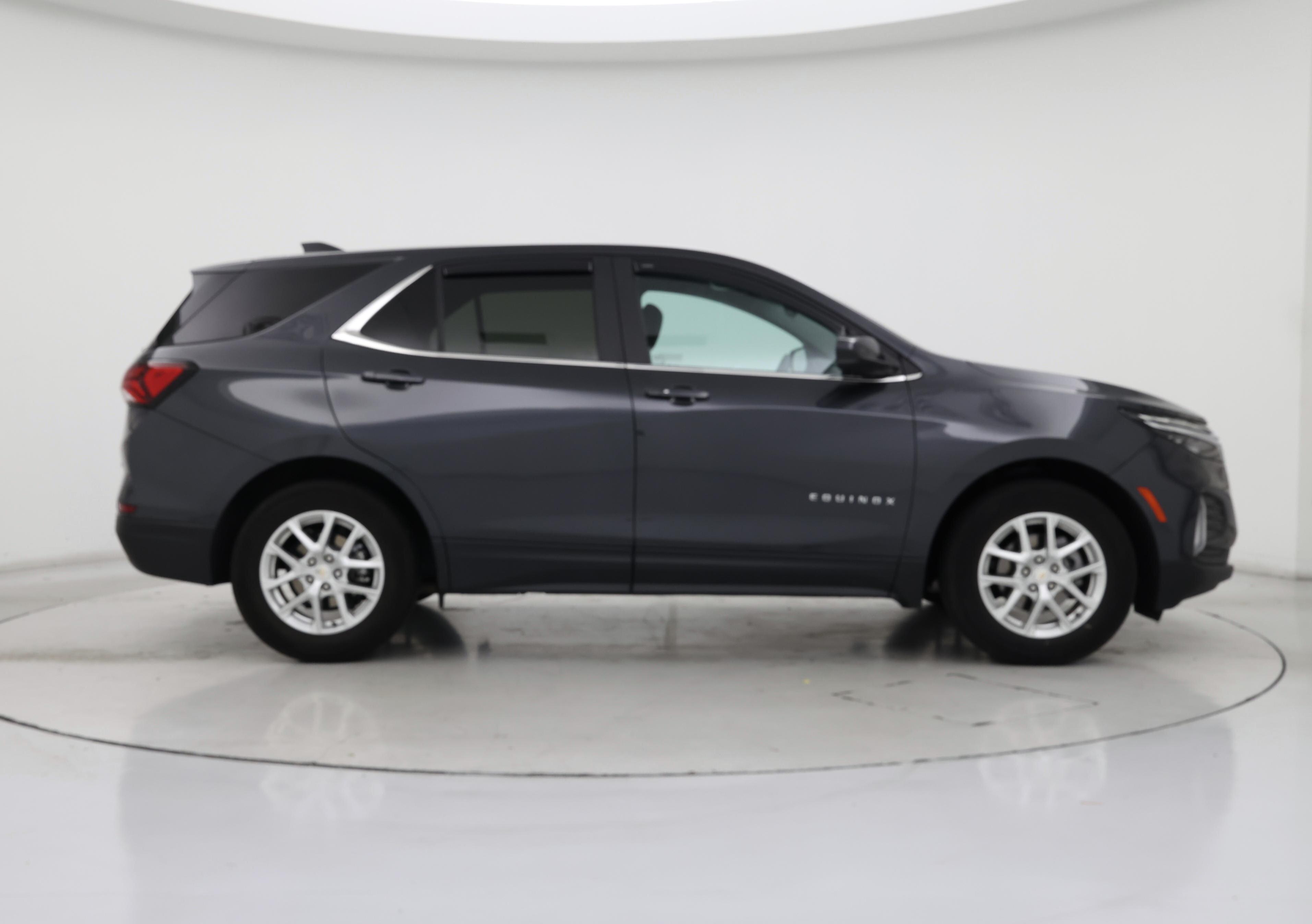 Thumbnail: 2022 Chevrolet Equinox - 7