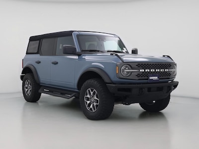 Blue 2023 Ford Bronco Badlands