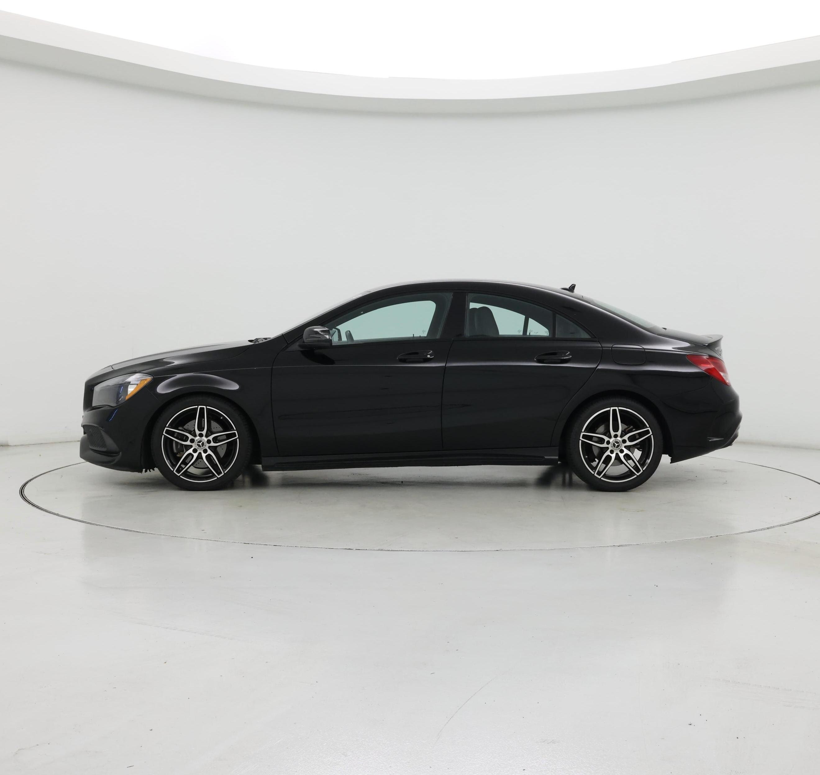 Thumbnail: 2019 Mercedes-Benz CLA - 3