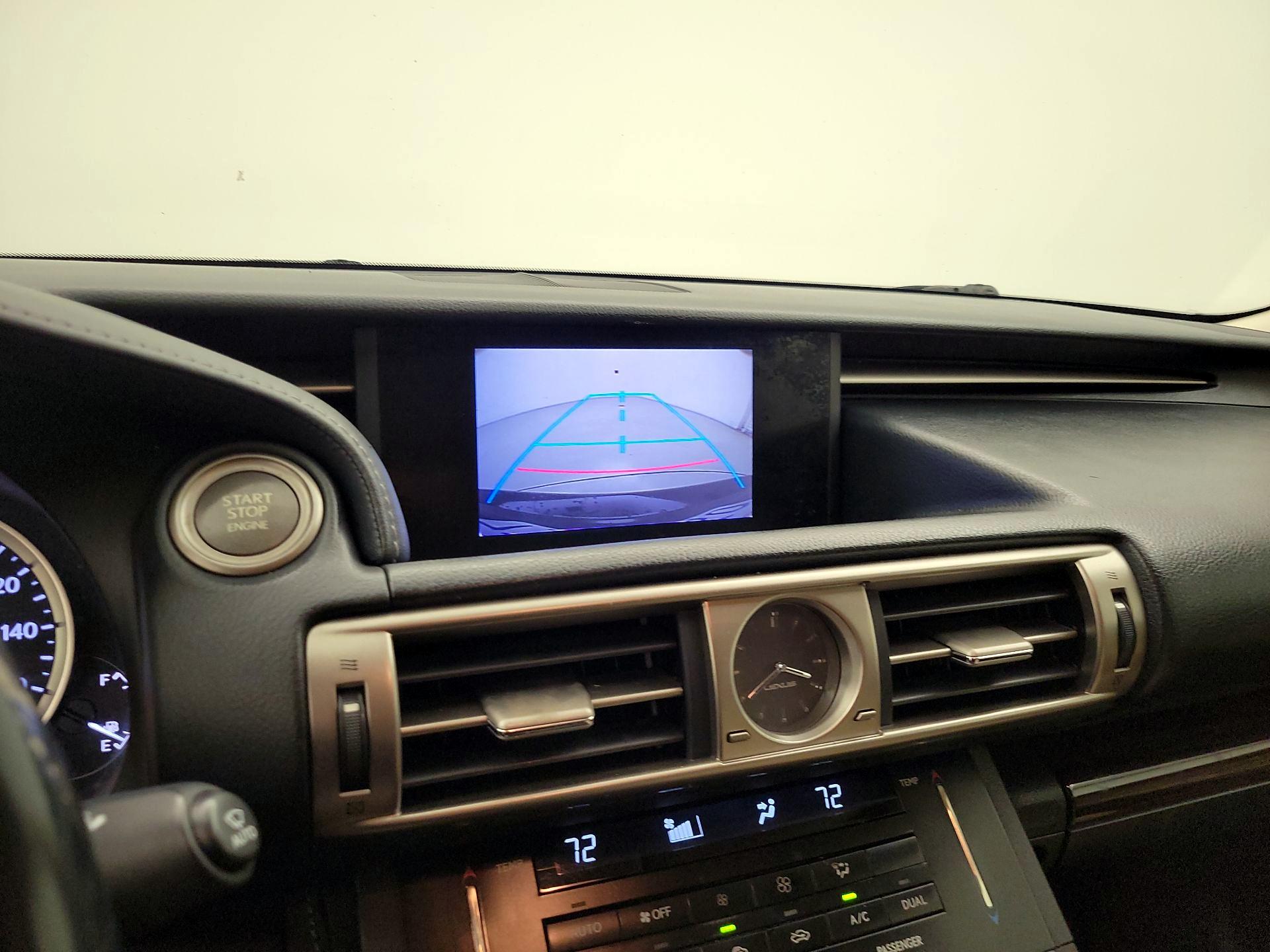 Thumbnail: 2014 Lexus IS - 14