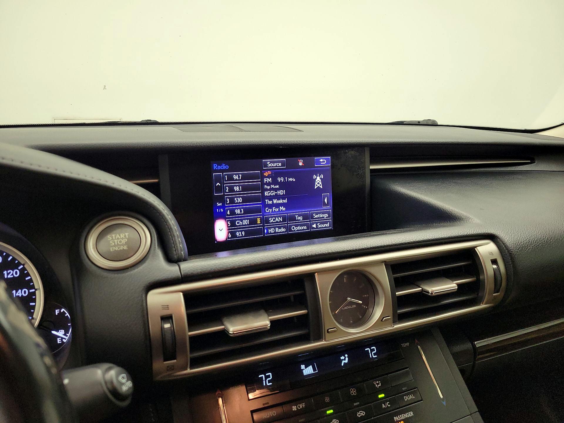 Thumbnail: 2014 Lexus IS - 15