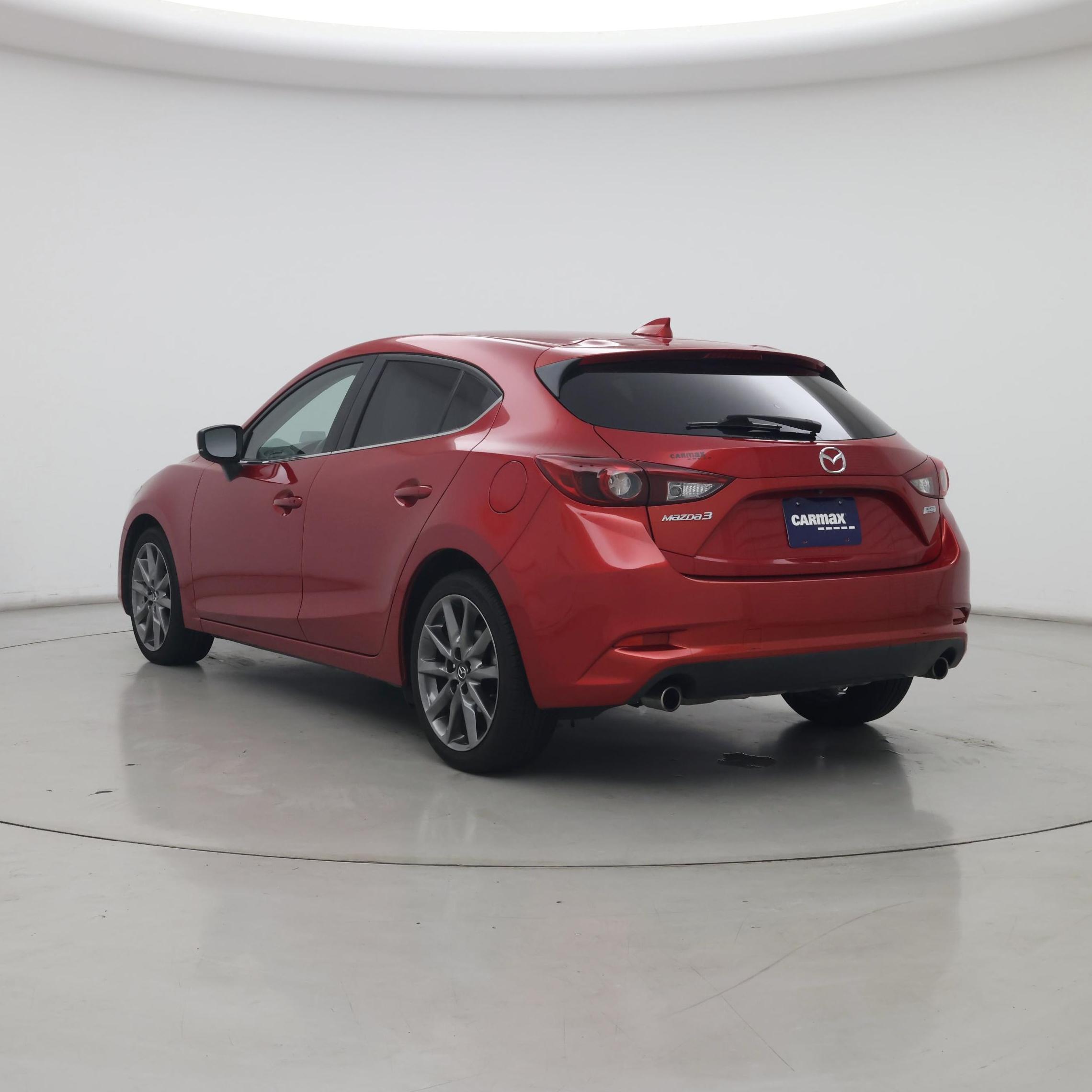 Thumbnail: 2018 Mazda Mazda3 - 2