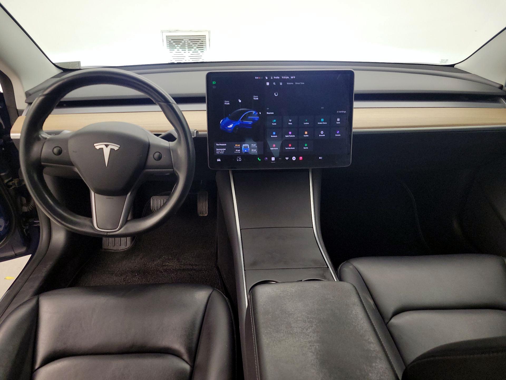 Thumbnail: 2019 Tesla Model 3 - 9