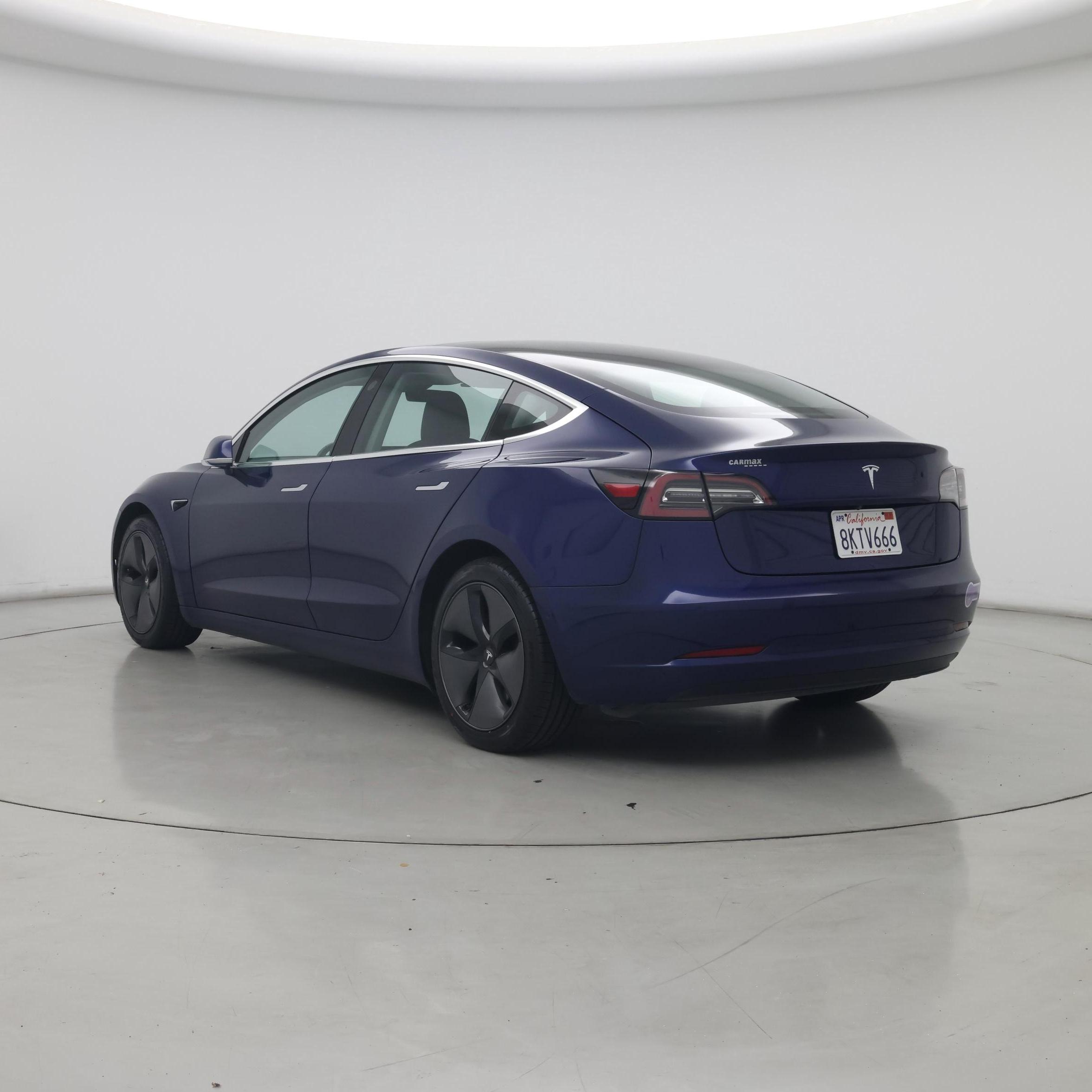 Thumbnail: 2019 Tesla Model 3 - 2