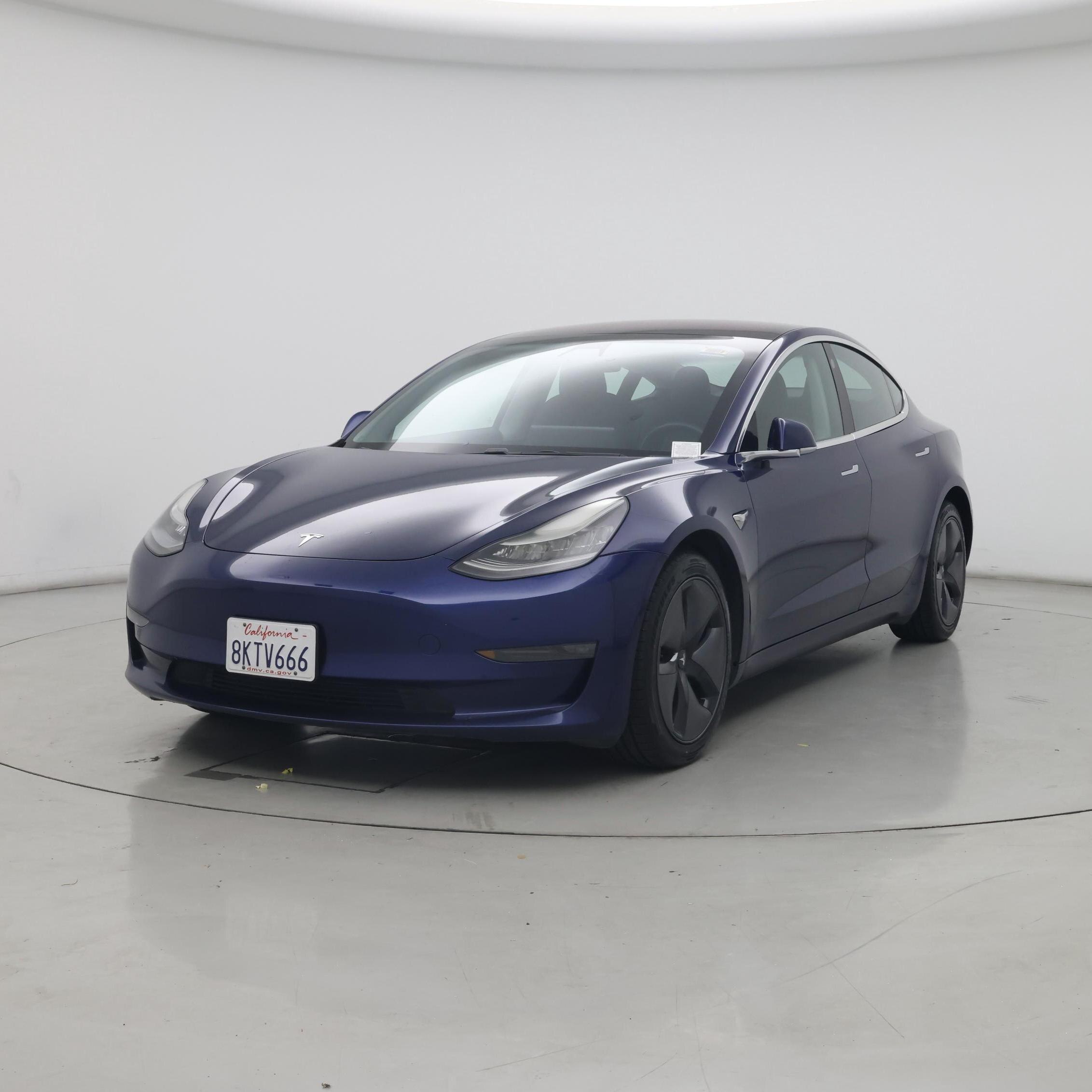 Thumbnail: 2019 Tesla Model 3 - 4