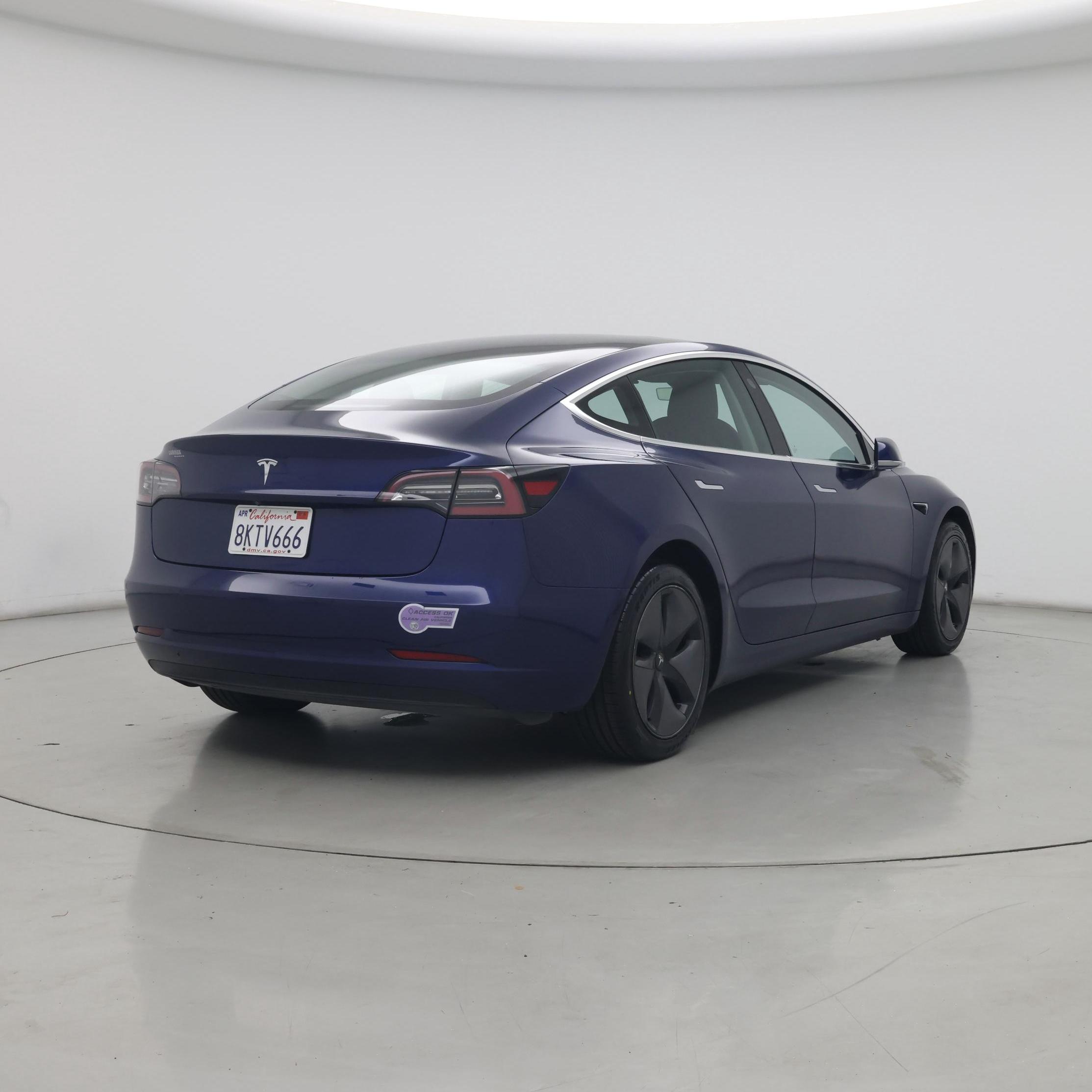 Thumbnail: 2019 Tesla Model 3 - 8