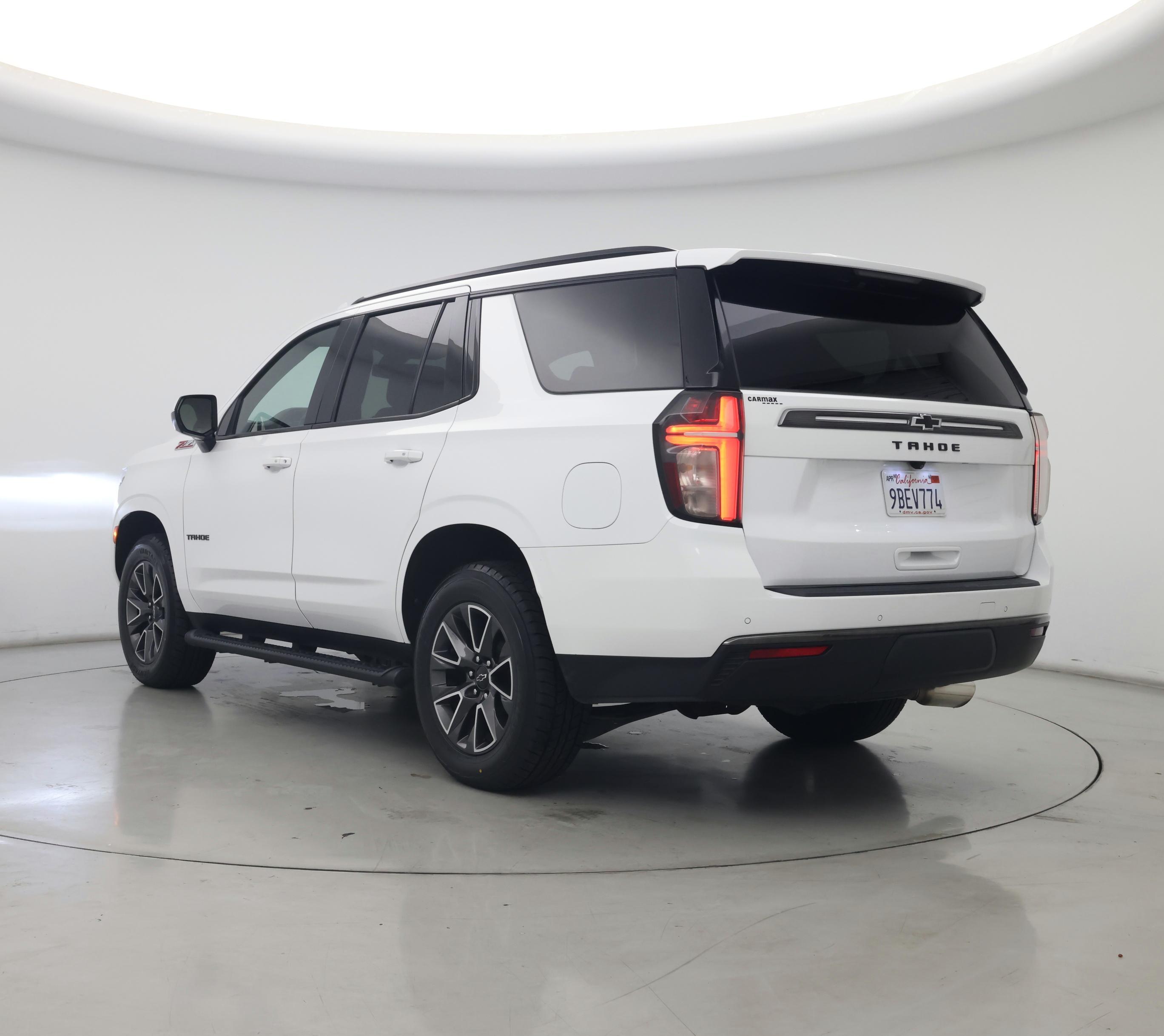 Thumbnail: 2022 Chevrolet Tahoe - 2
