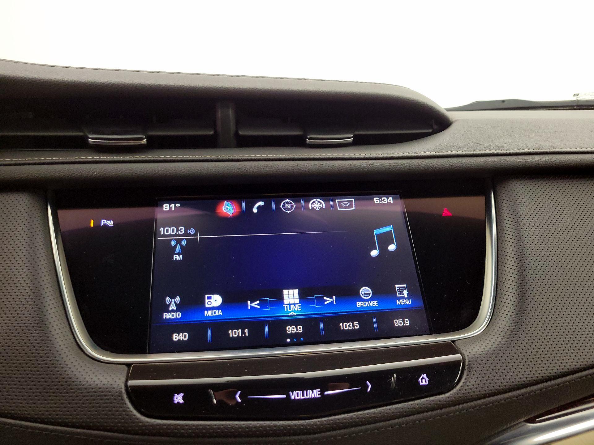 Thumbnail: 2017 Cadillac XT5 - 16