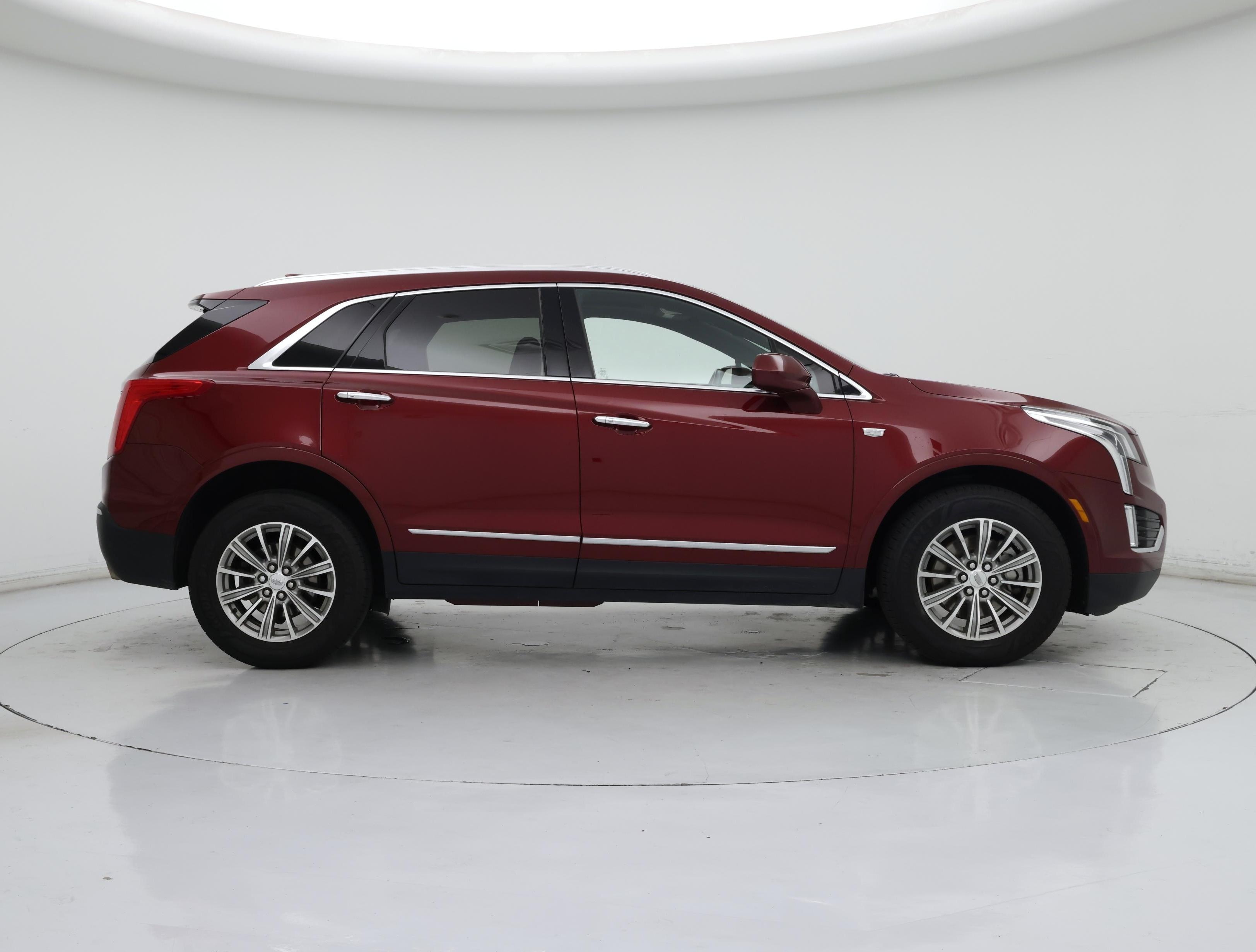 Thumbnail: 2017 Cadillac XT5 - 7