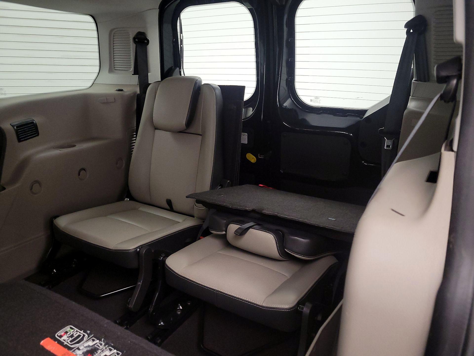 Thumbnail: 2014 Ford Transit Series - 19