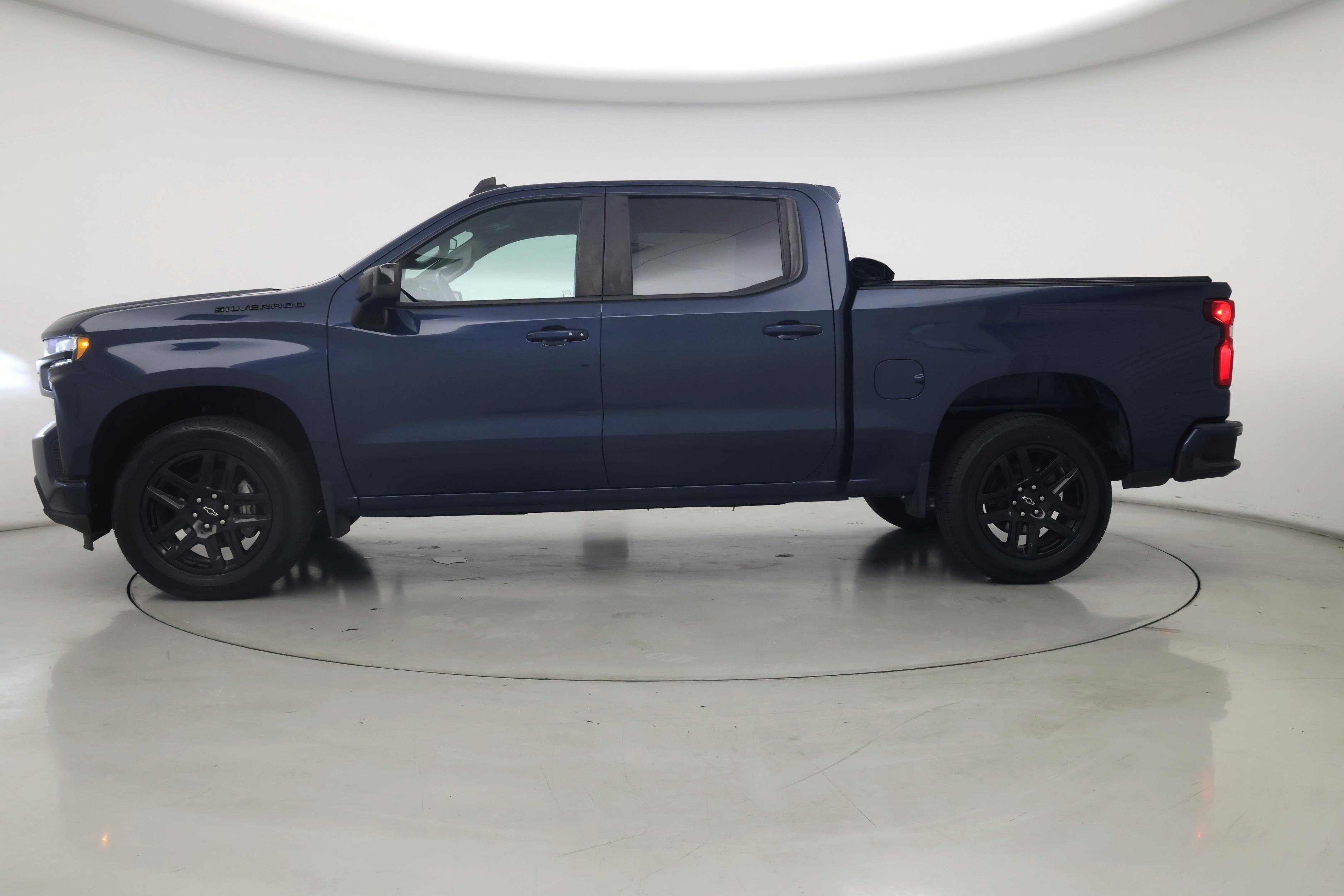 Thumbnail: 2021 Chevrolet Silverado 1500 - 3