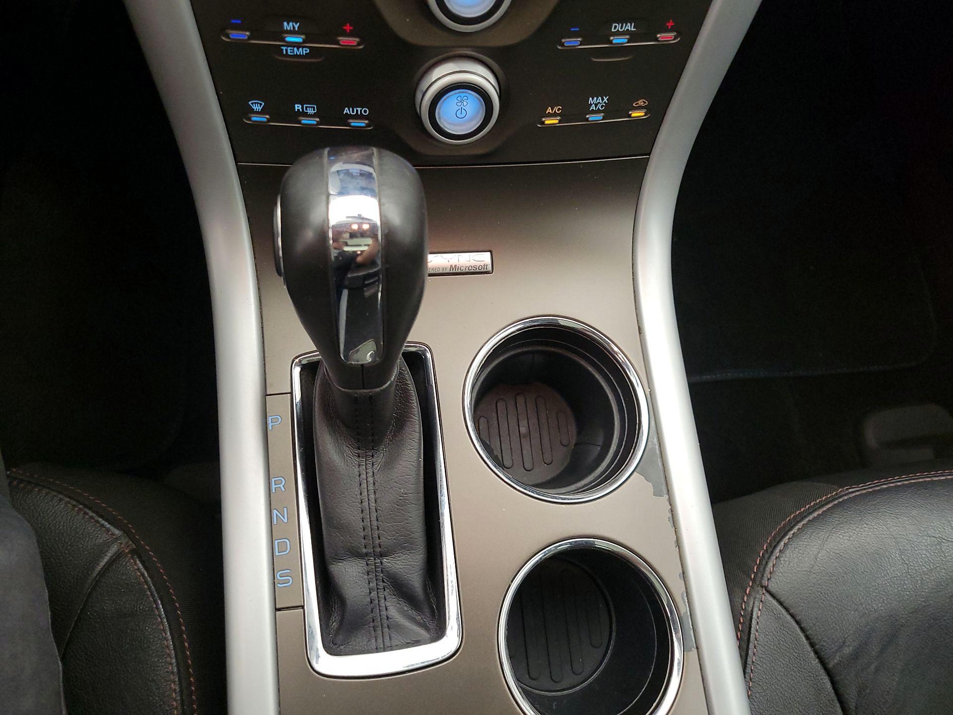 Thumbnail: 2014 Ford Edge - 17