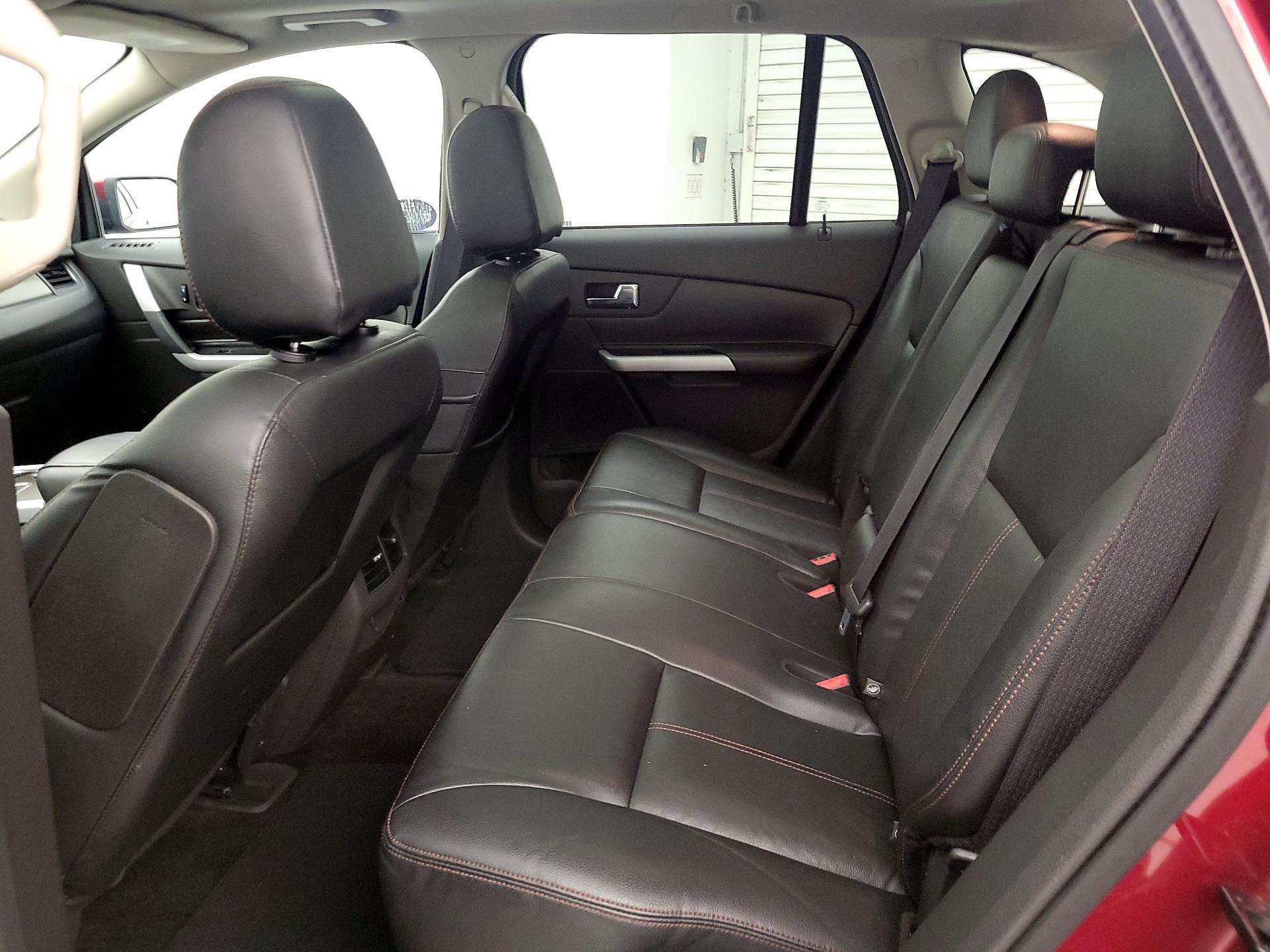Thumbnail: 2014 Ford Edge - 19
