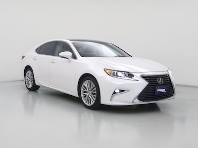 White 2017 Lexus ES 350
