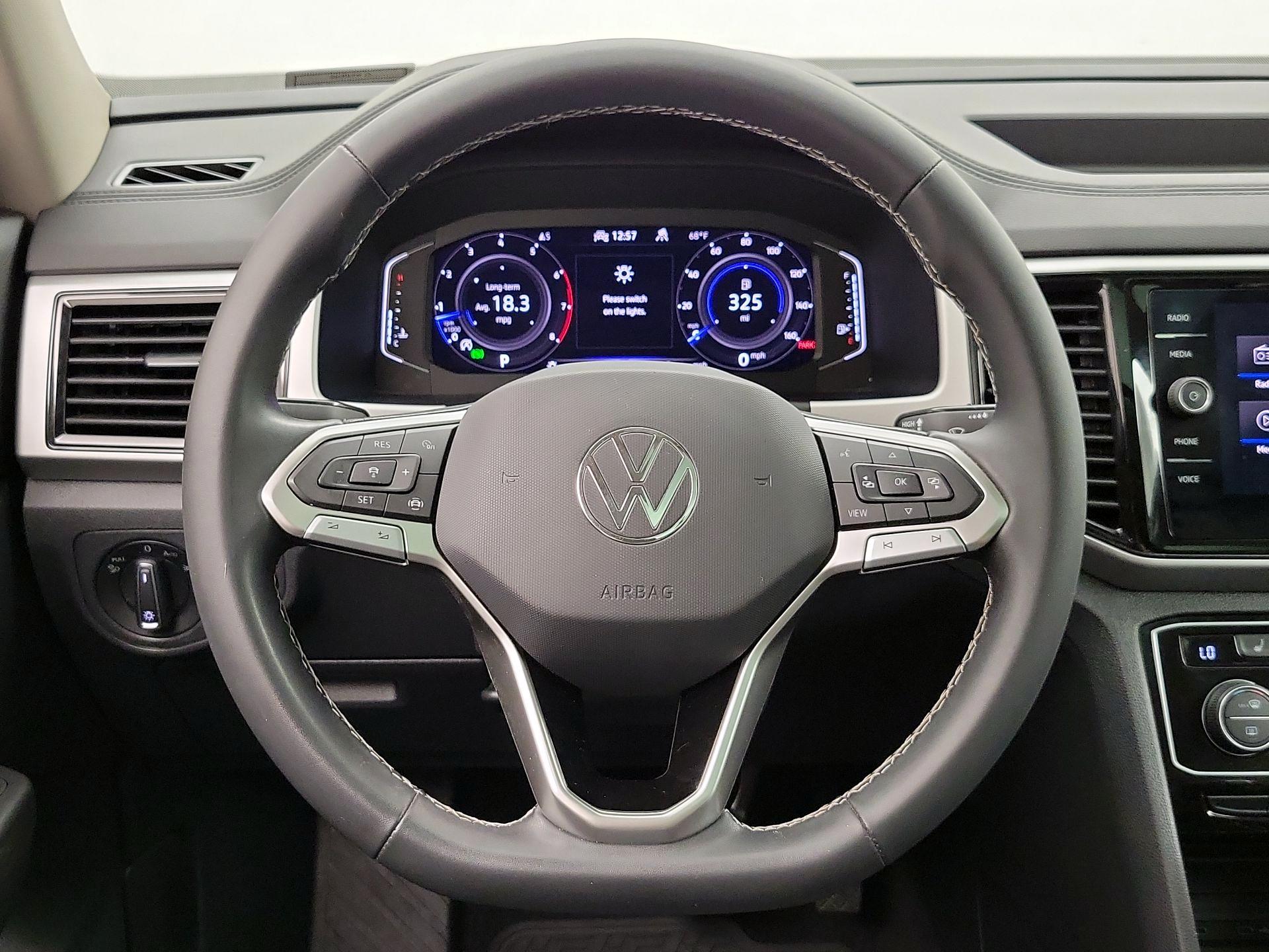 Thumbnail: 2022 Volkswagen Atlas - 10