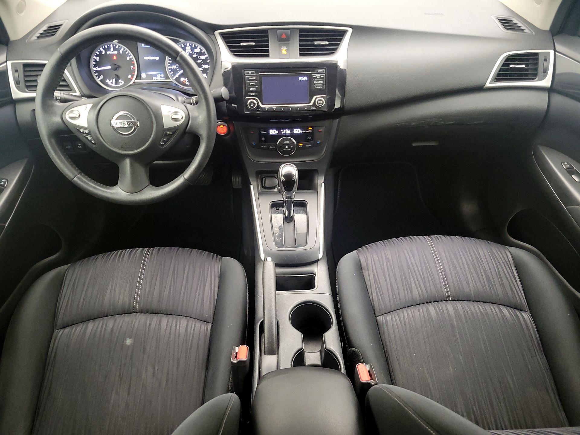 Thumbnail: 2018 Nissan Sentra - 9