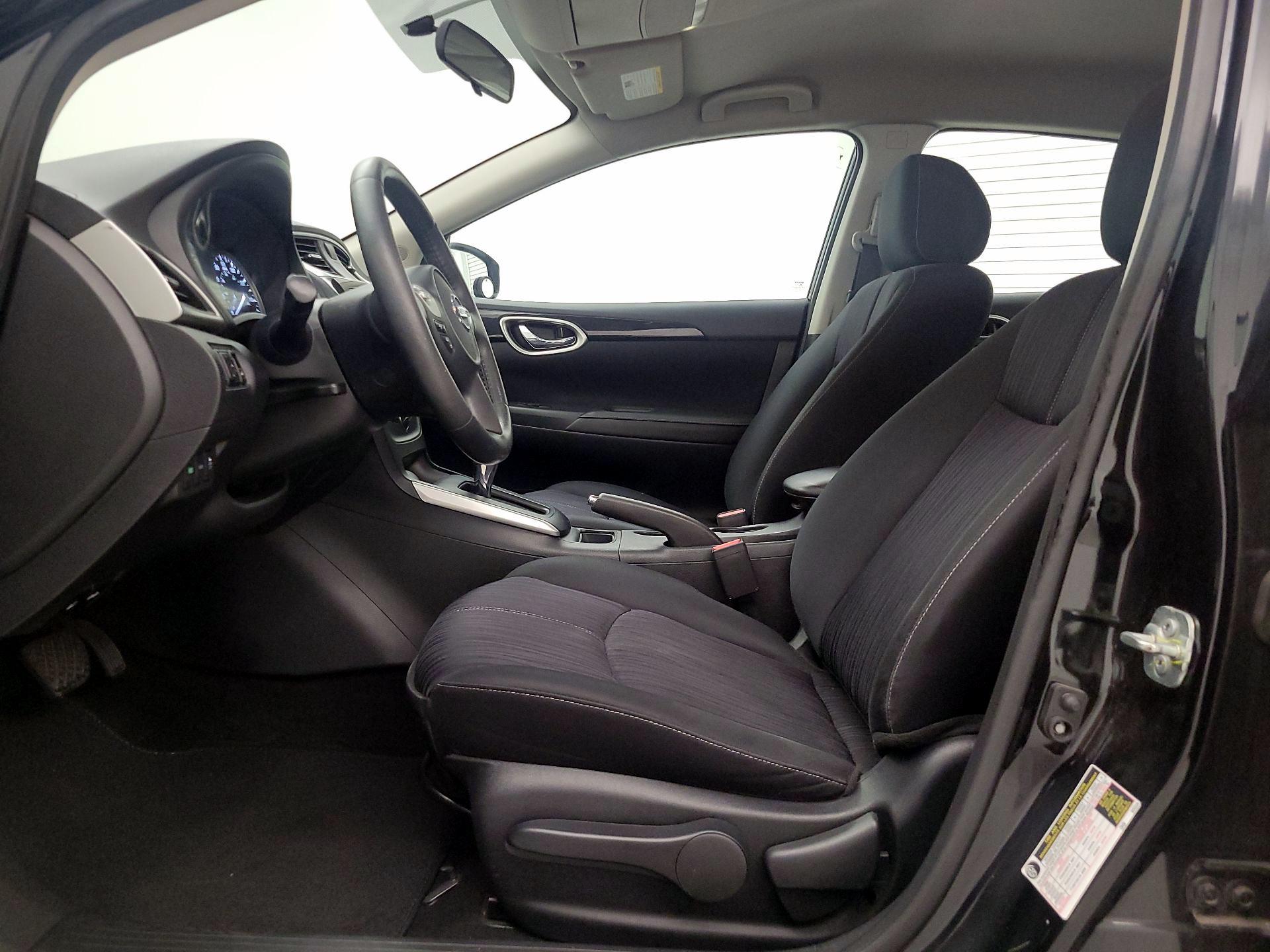 Thumbnail: 2018 Nissan Sentra - 11