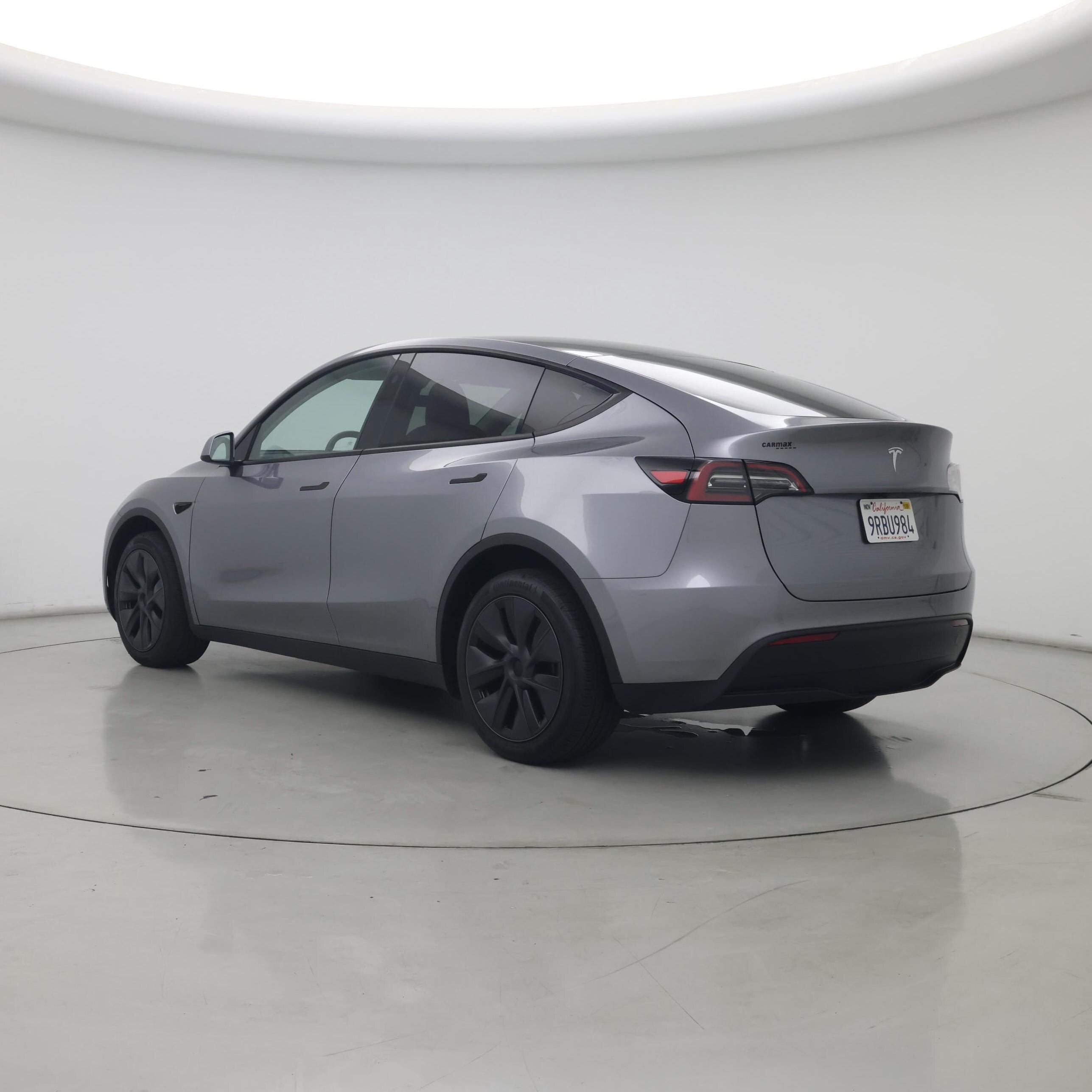 Thumbnail: 2025 Tesla Model Y - 2