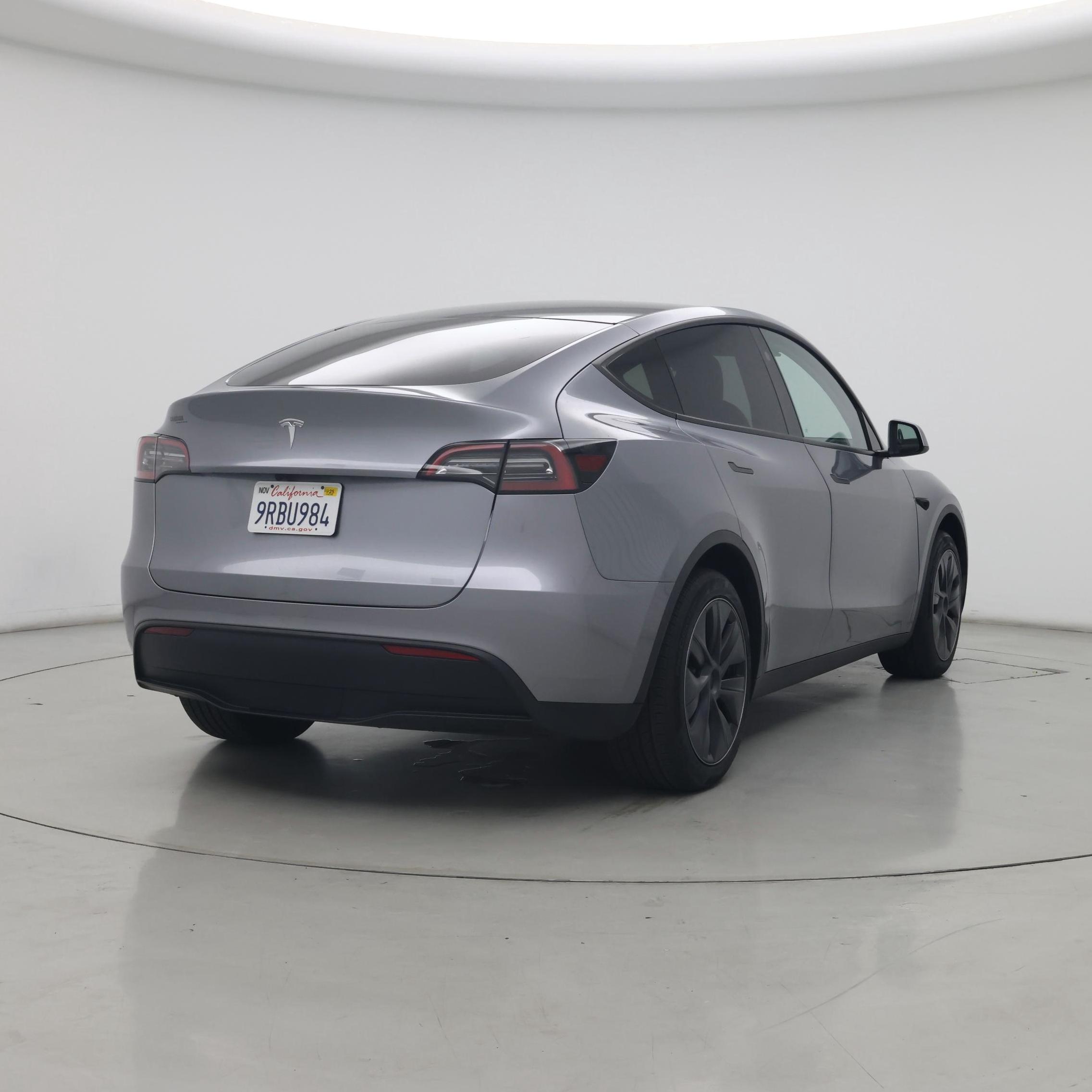 Thumbnail: 2025 Tesla Model Y - 8