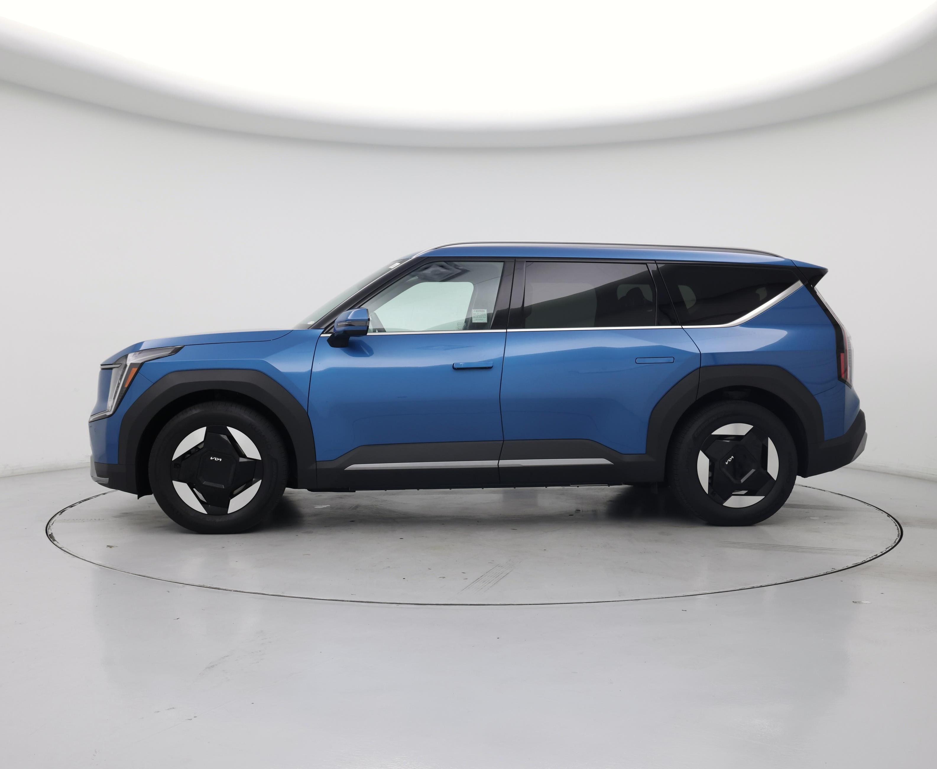Thumbnail: 2024 Kia EV9 - 3