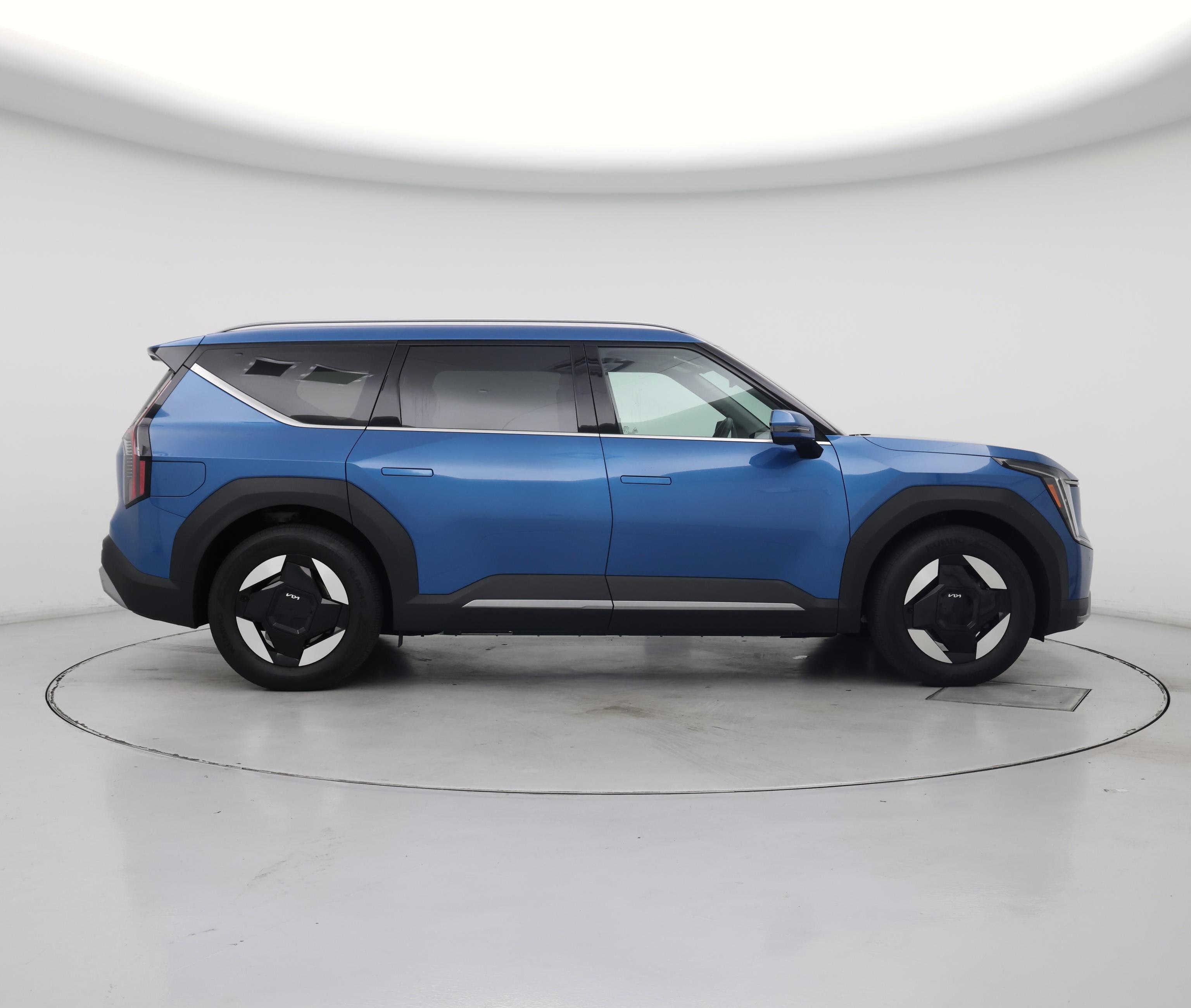 Thumbnail: 2024 Kia EV9 - 7