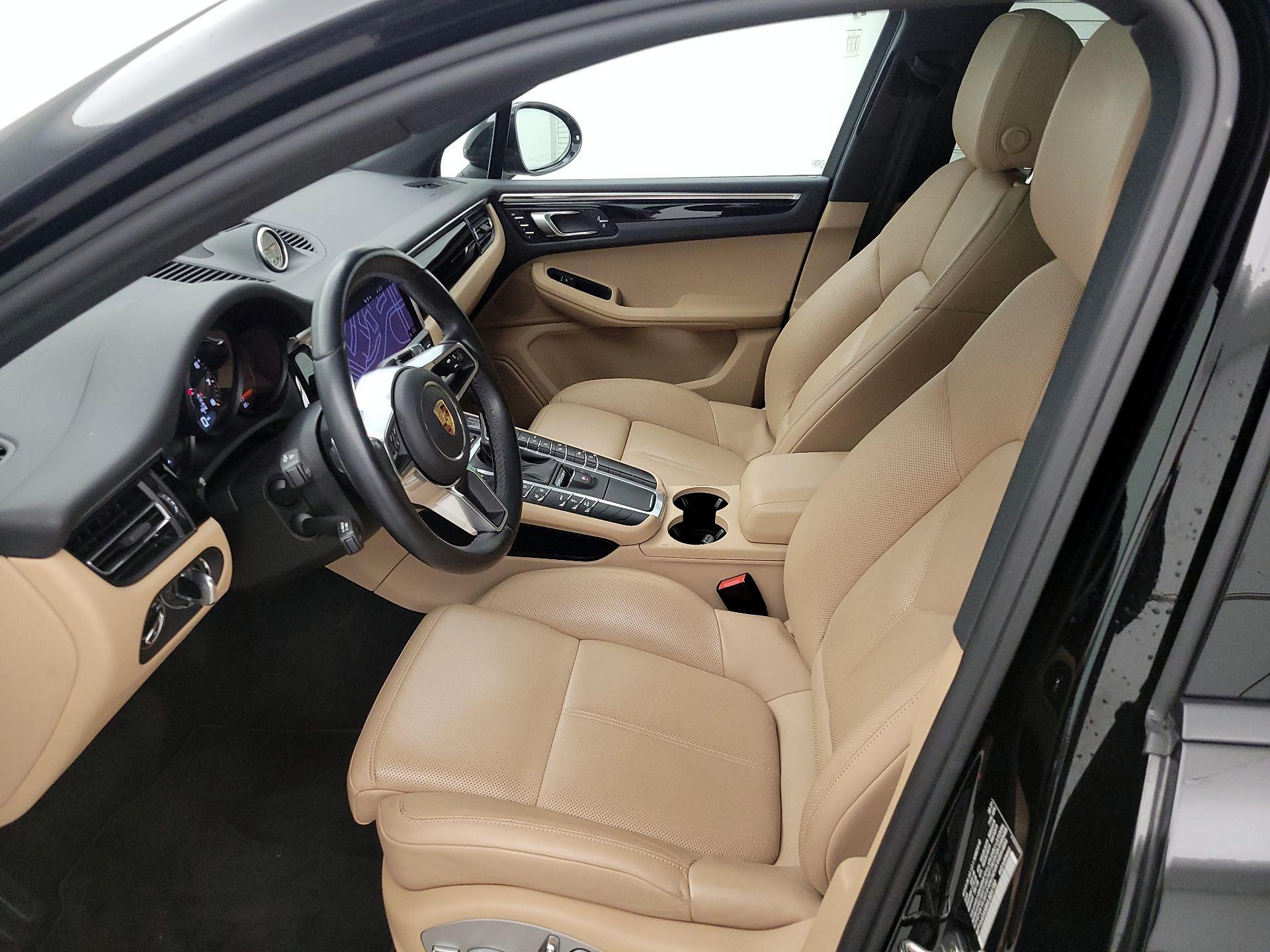 Thumbnail: 2021 Porsche Macan - 11