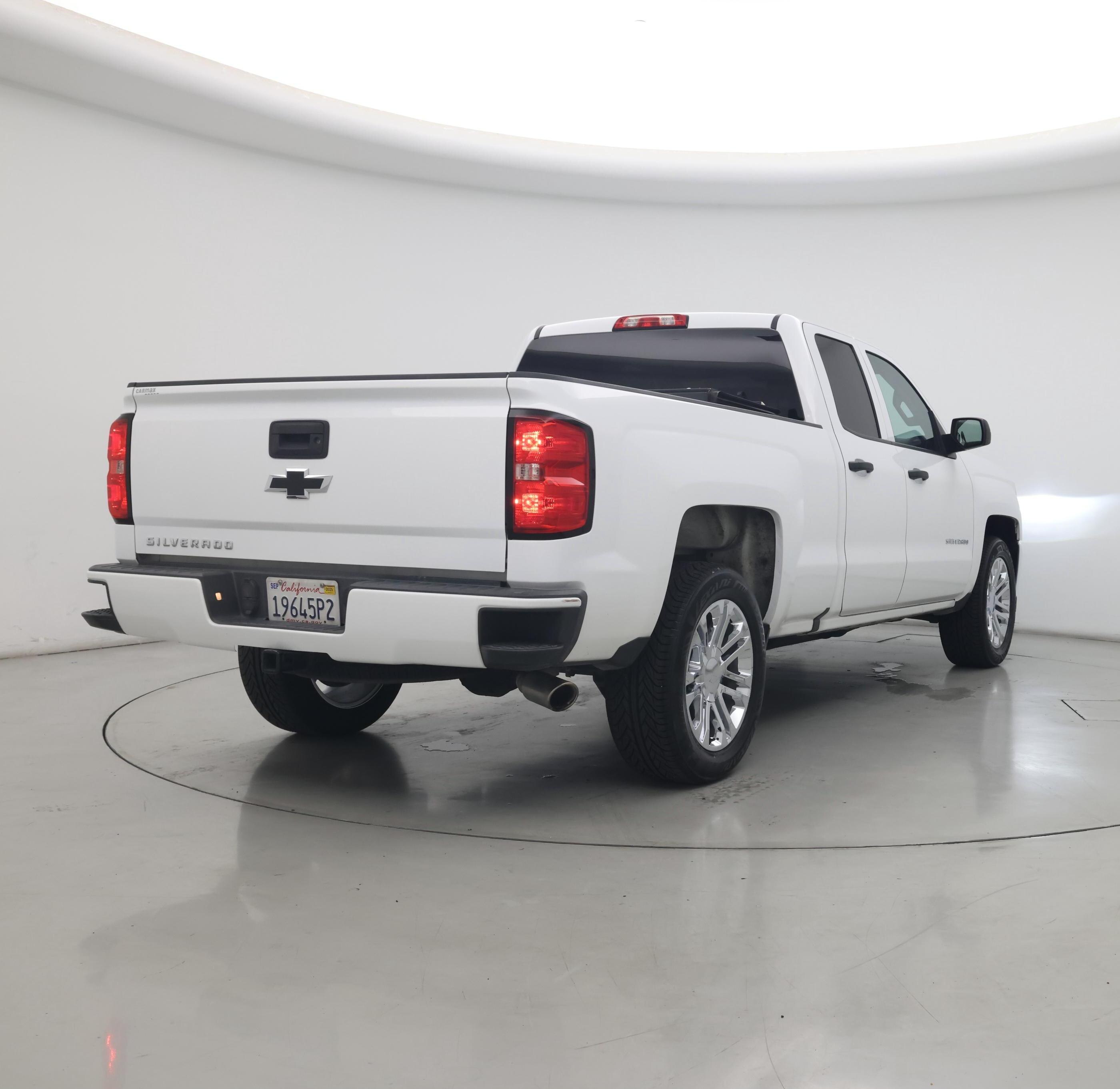 Thumbnail: 2018 Chevrolet Silverado 1500 - 8