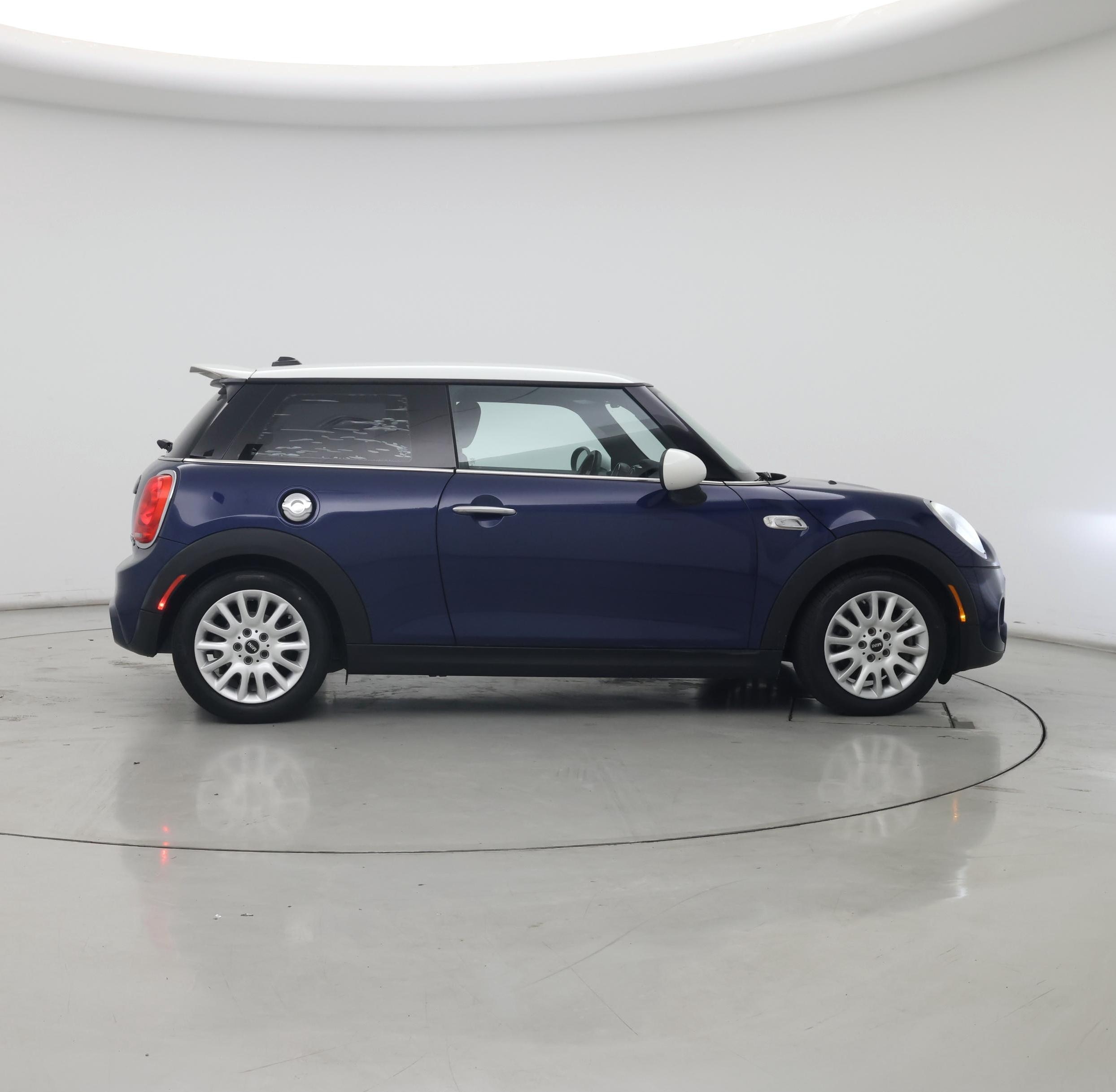 Thumbnail: 2015 MINI Cooper Hardtop - 7