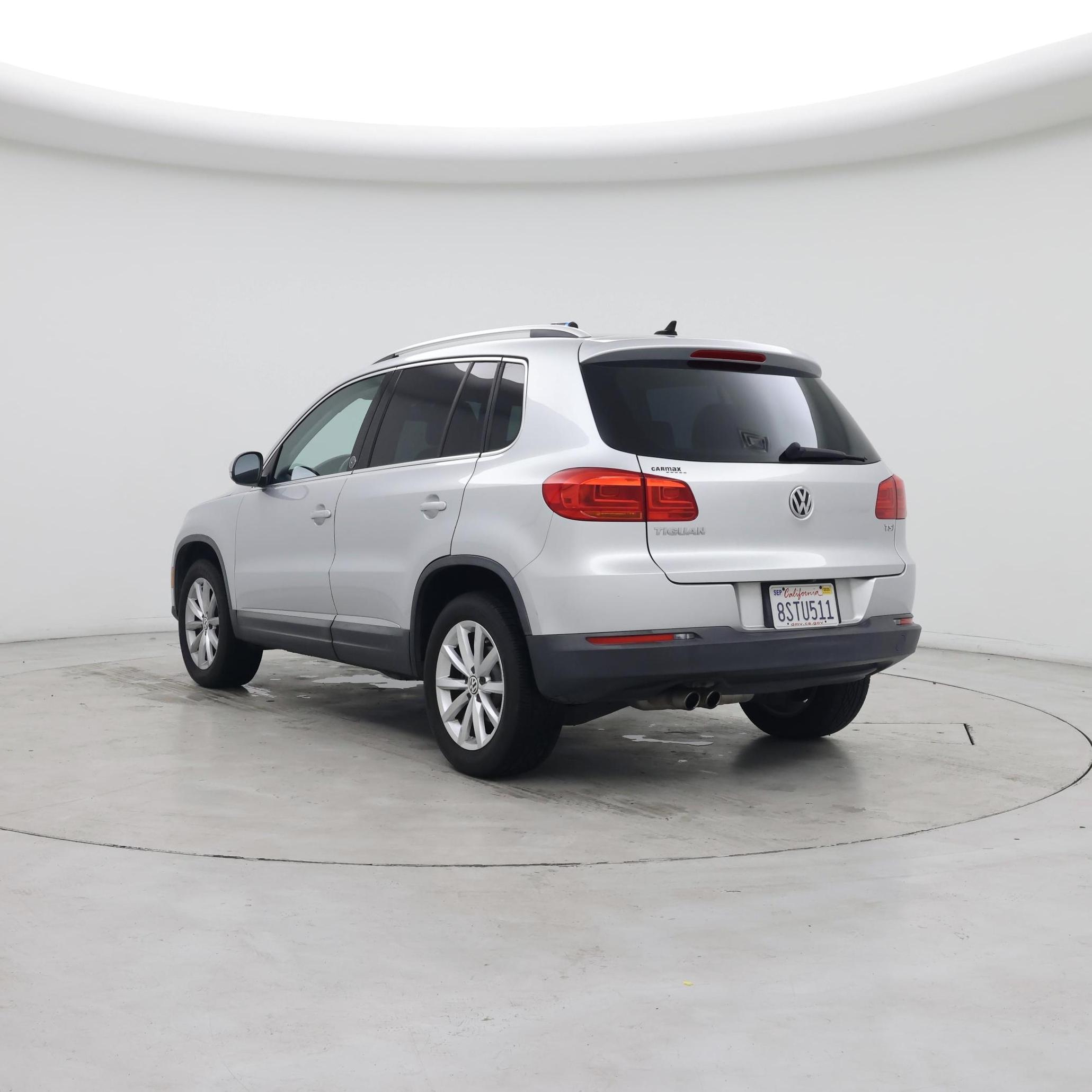 Thumbnail: 2017 Volkswagen Tiguan - 2