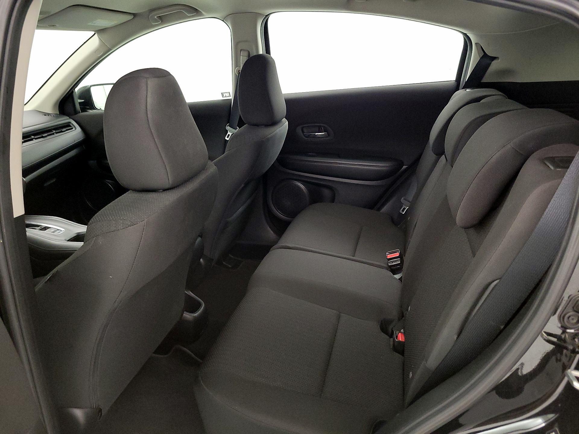 Thumbnail: 2018 Honda HR-V - 19