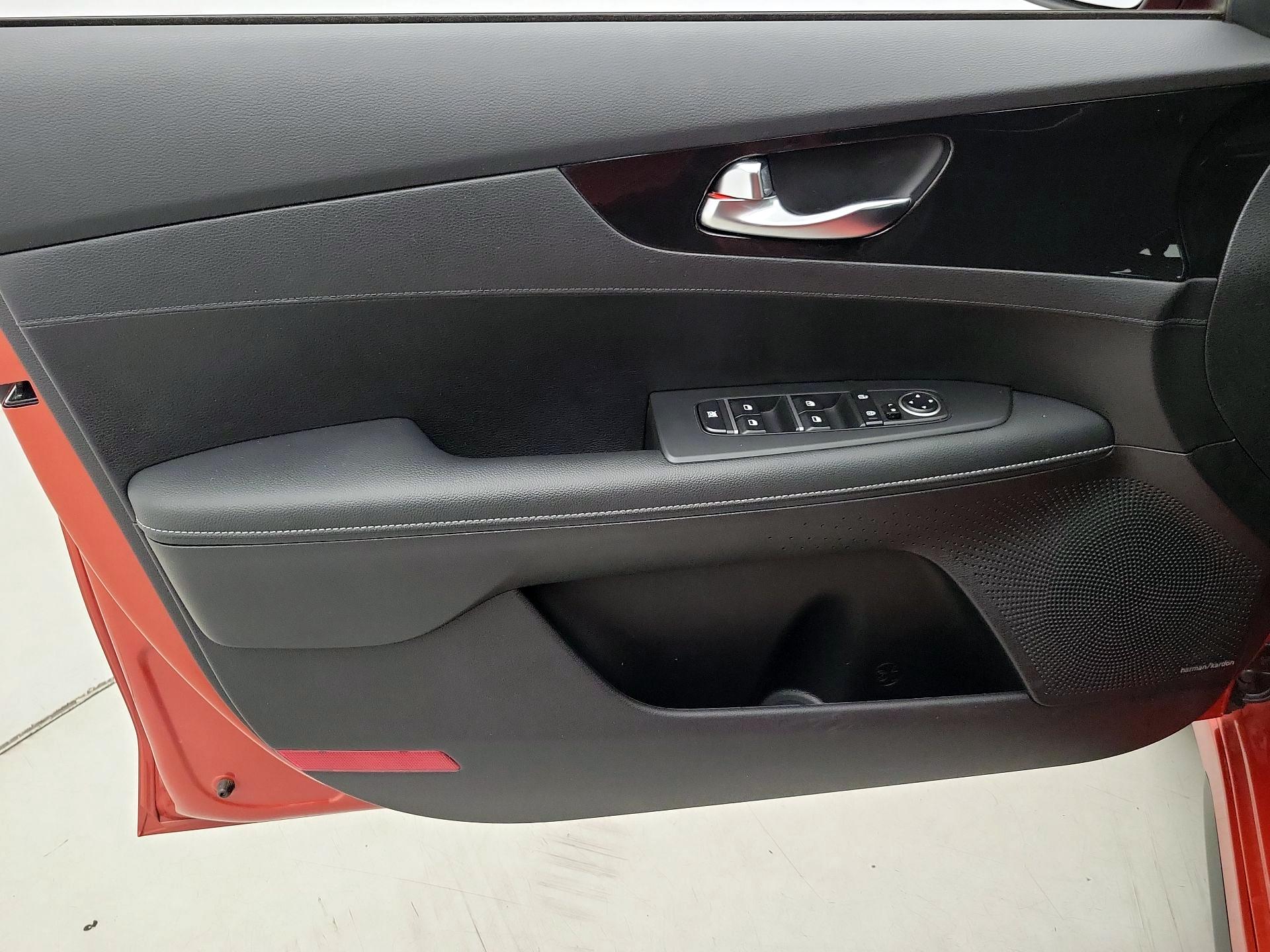 Thumbnail: 2024 Kia Forte - 12
