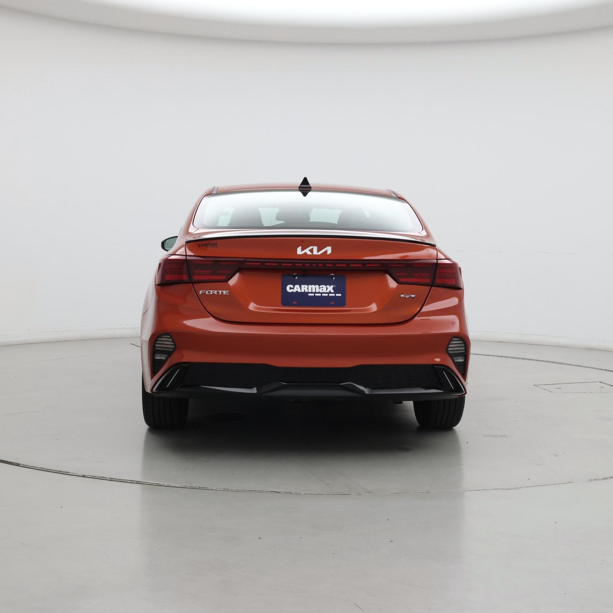 Thumbnail: 2024 Kia Forte - 6