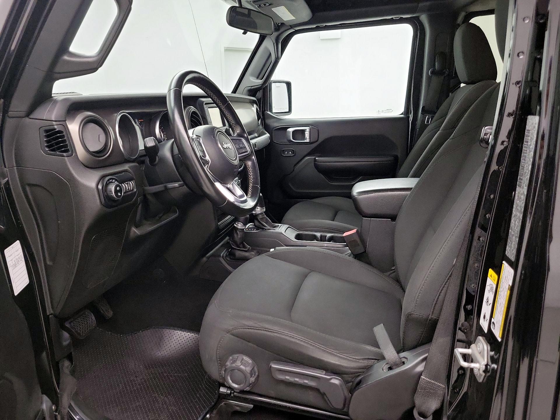 Thumbnail: 2020 Jeep Gladiator - 11