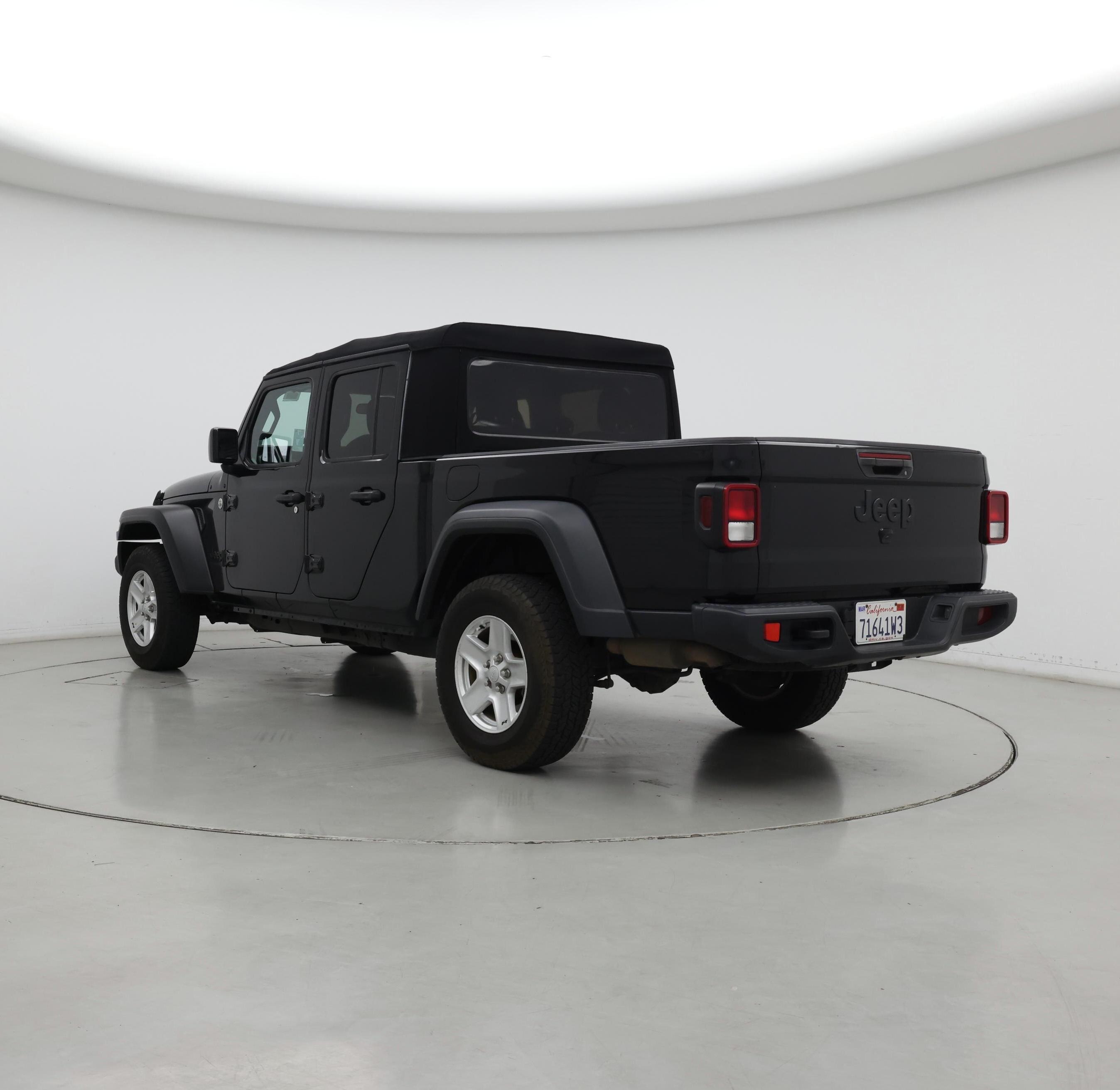 Thumbnail: 2020 Jeep Gladiator - 2