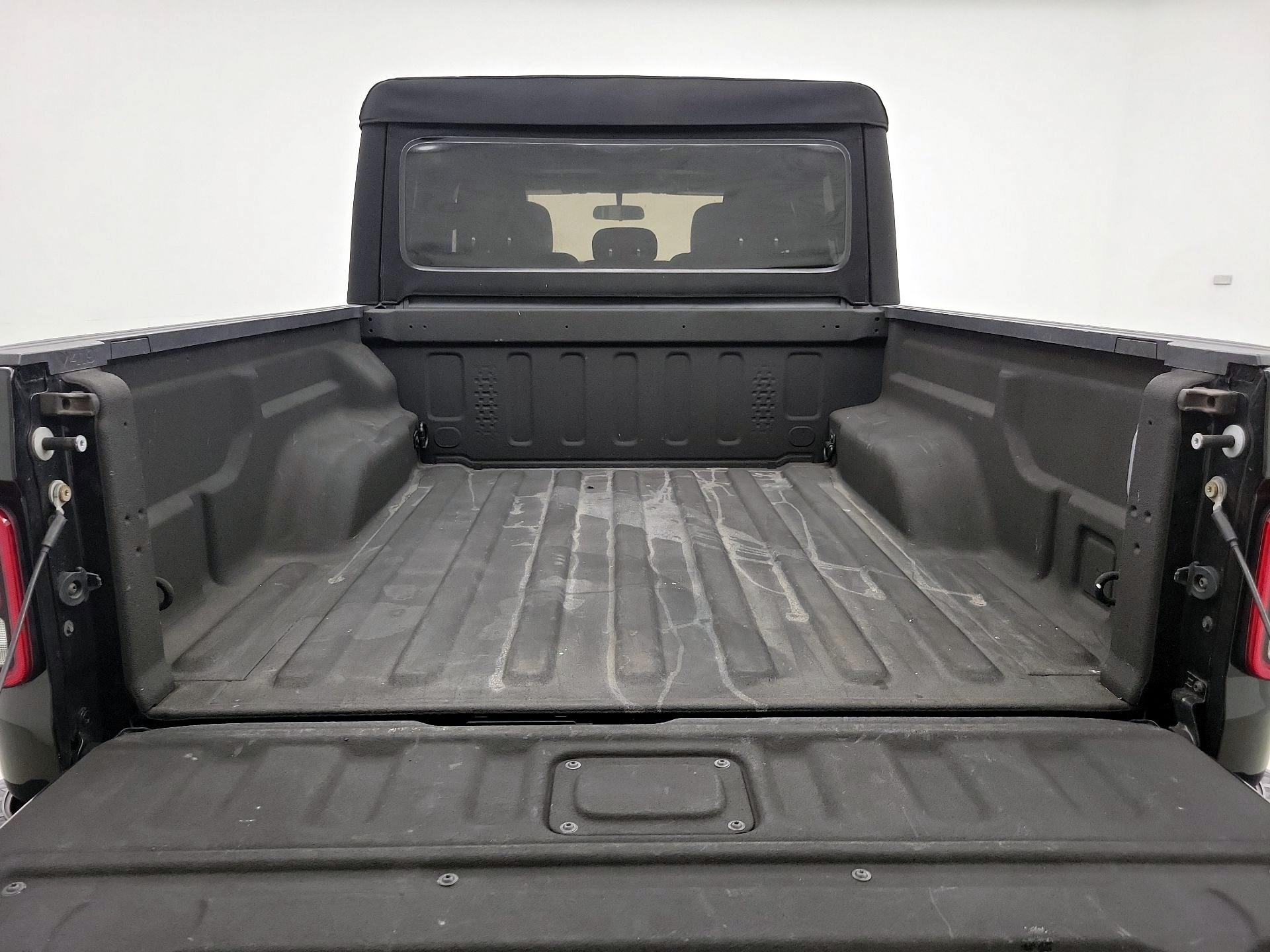 Thumbnail: 2020 Jeep Gladiator - 20